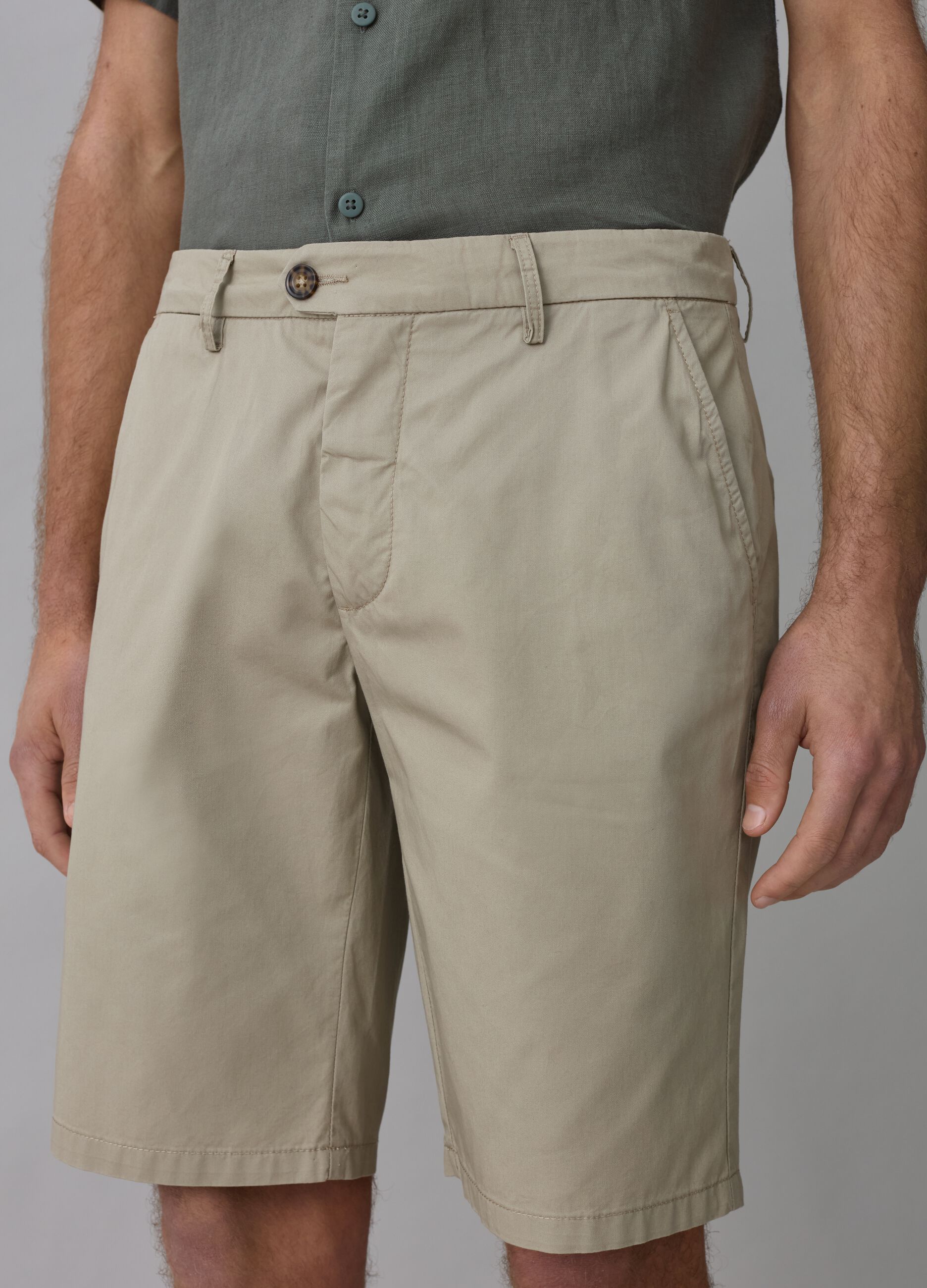 Stretch cotton chino Bermuda shorts