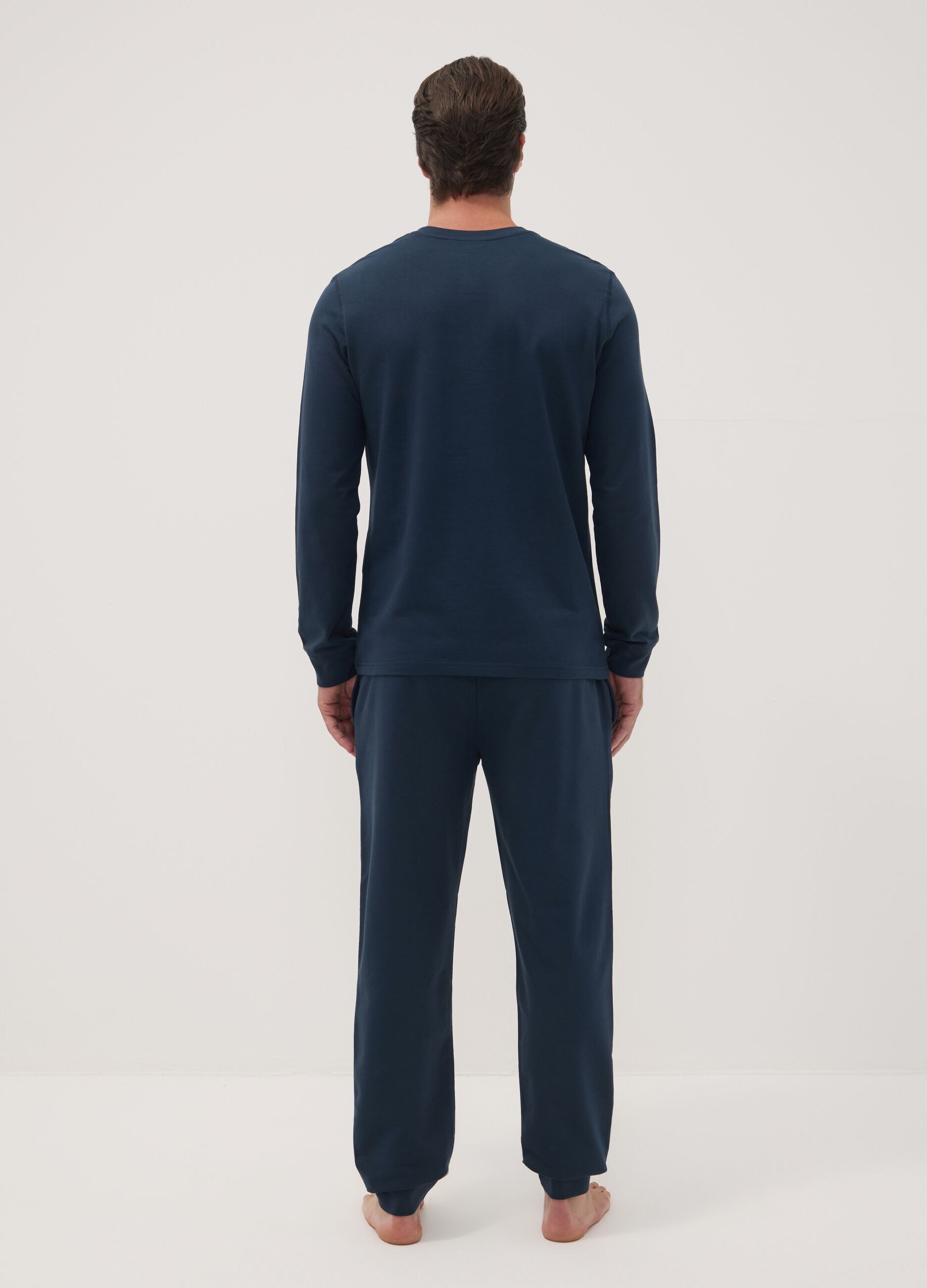 Pigiama blu in puro cotone con scollo serafino