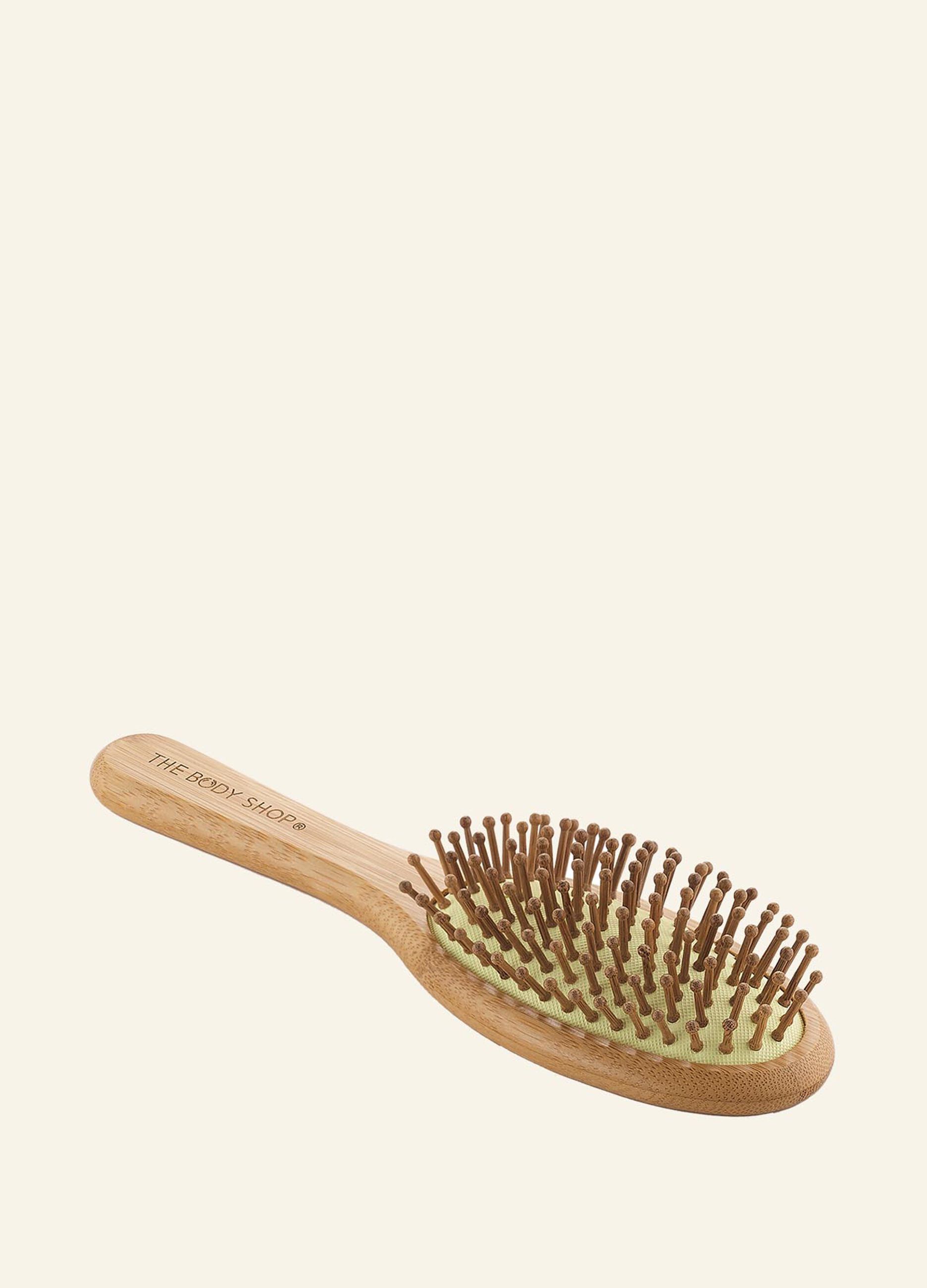 Cepillo para el pelo ovalado de bambú The Body Shop