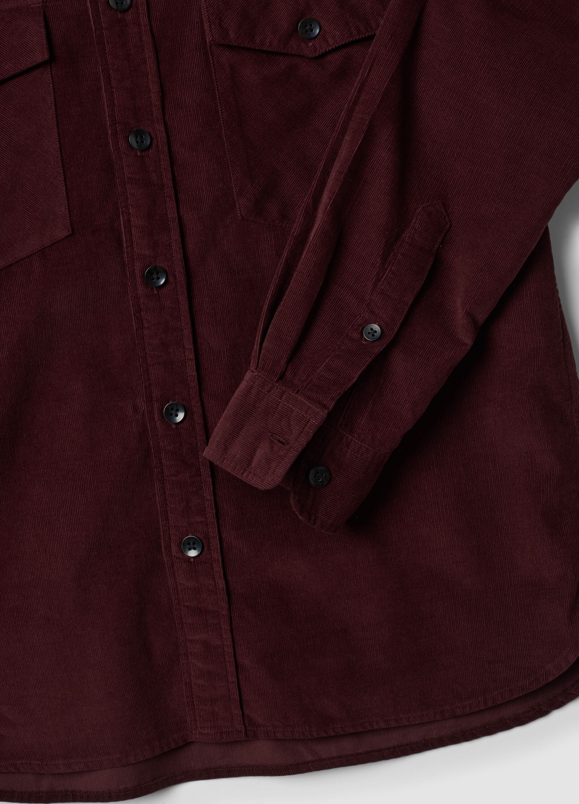 Camicia marrone in puro cotone con due tasche
