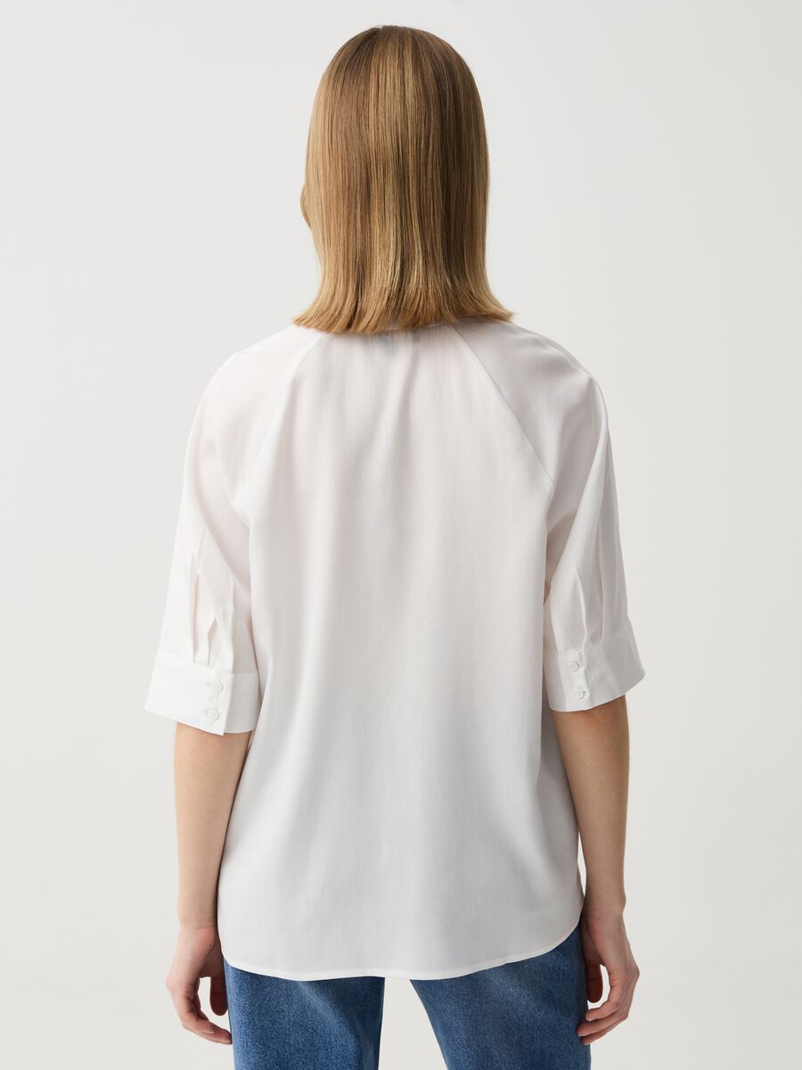 Blouse with elbow-length sleeves_2