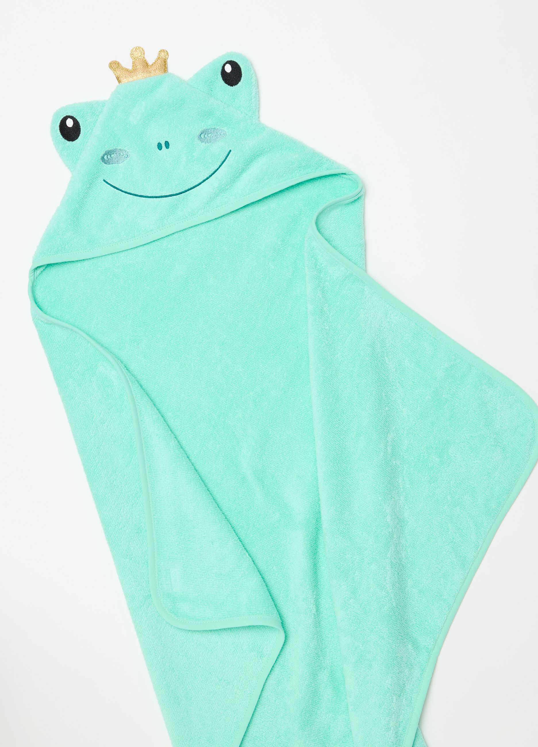 Bathrobe with embroidered frog