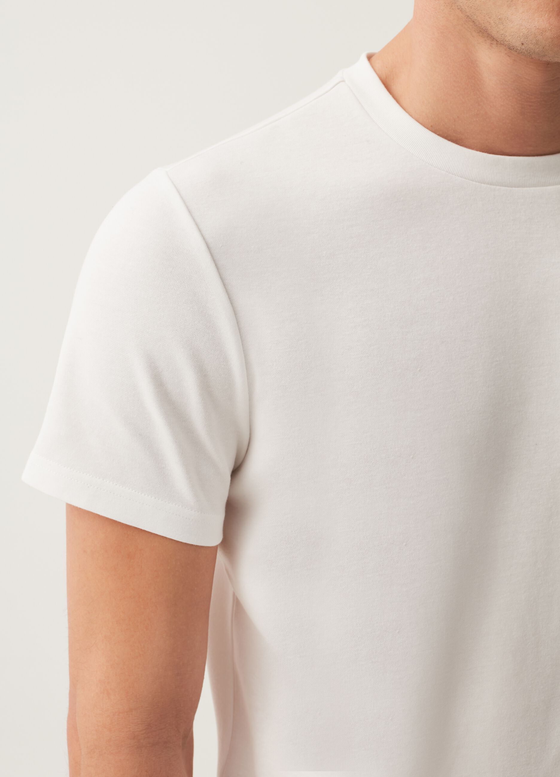 OVS Tech round neck T-shirt in breathable fabric