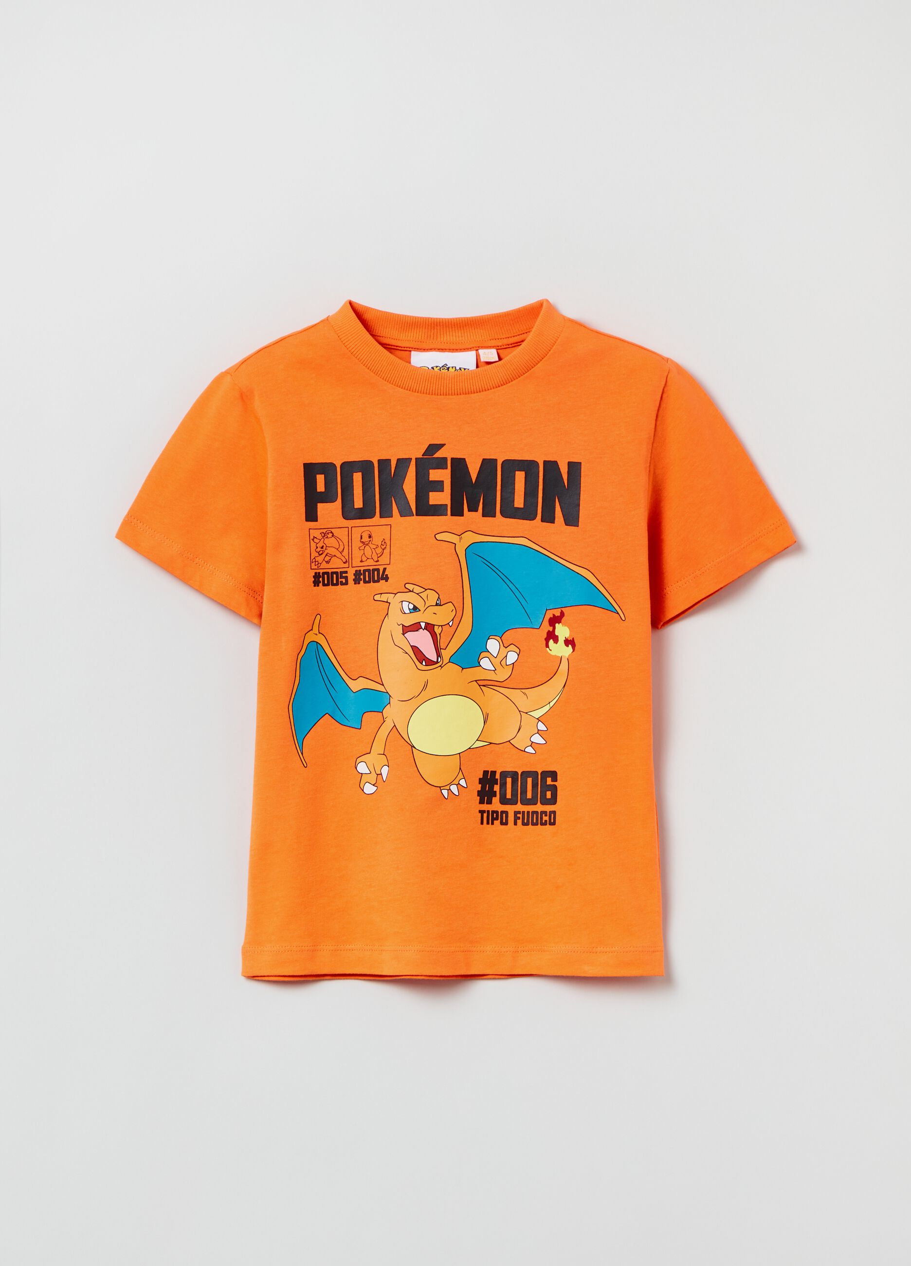 T-shirt with Pokémon Charizard print