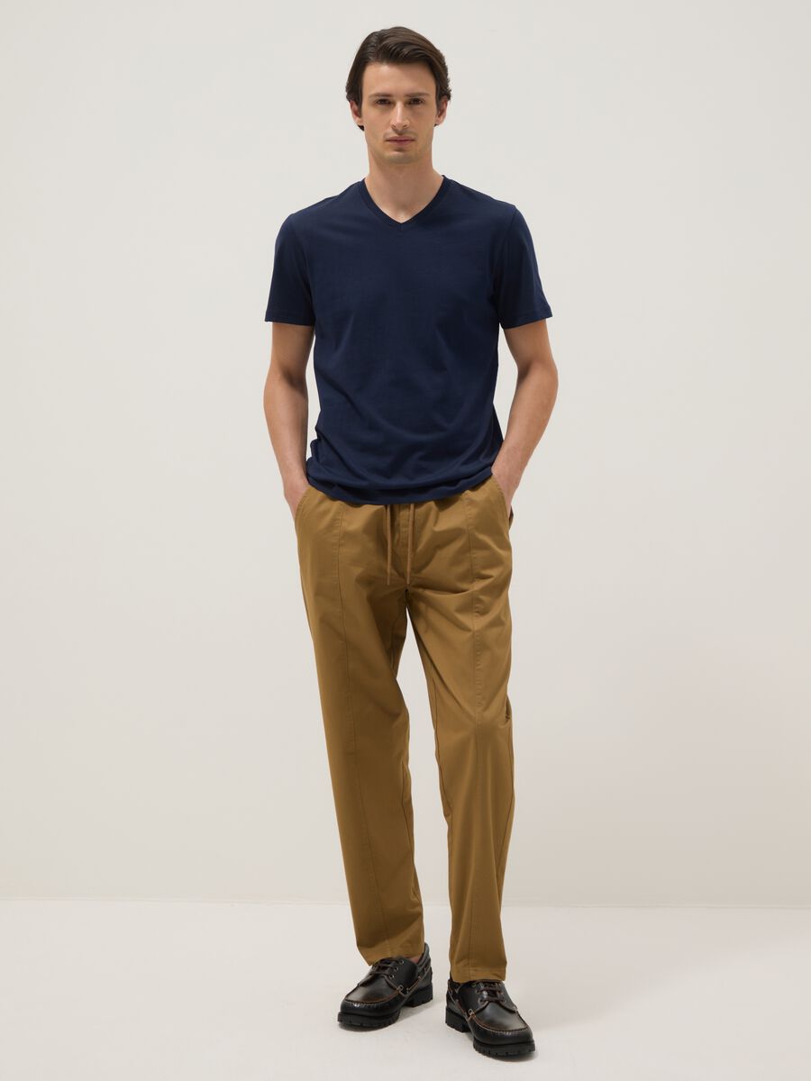 Blue pure cotton regular fit V-neck t-shirt_1