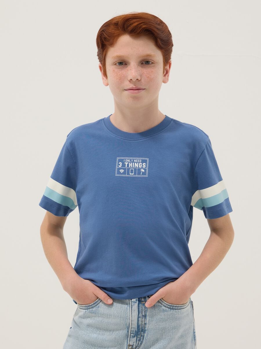 Blue pure cotton boys&rsquo; T-shirt with striped sleeves_1