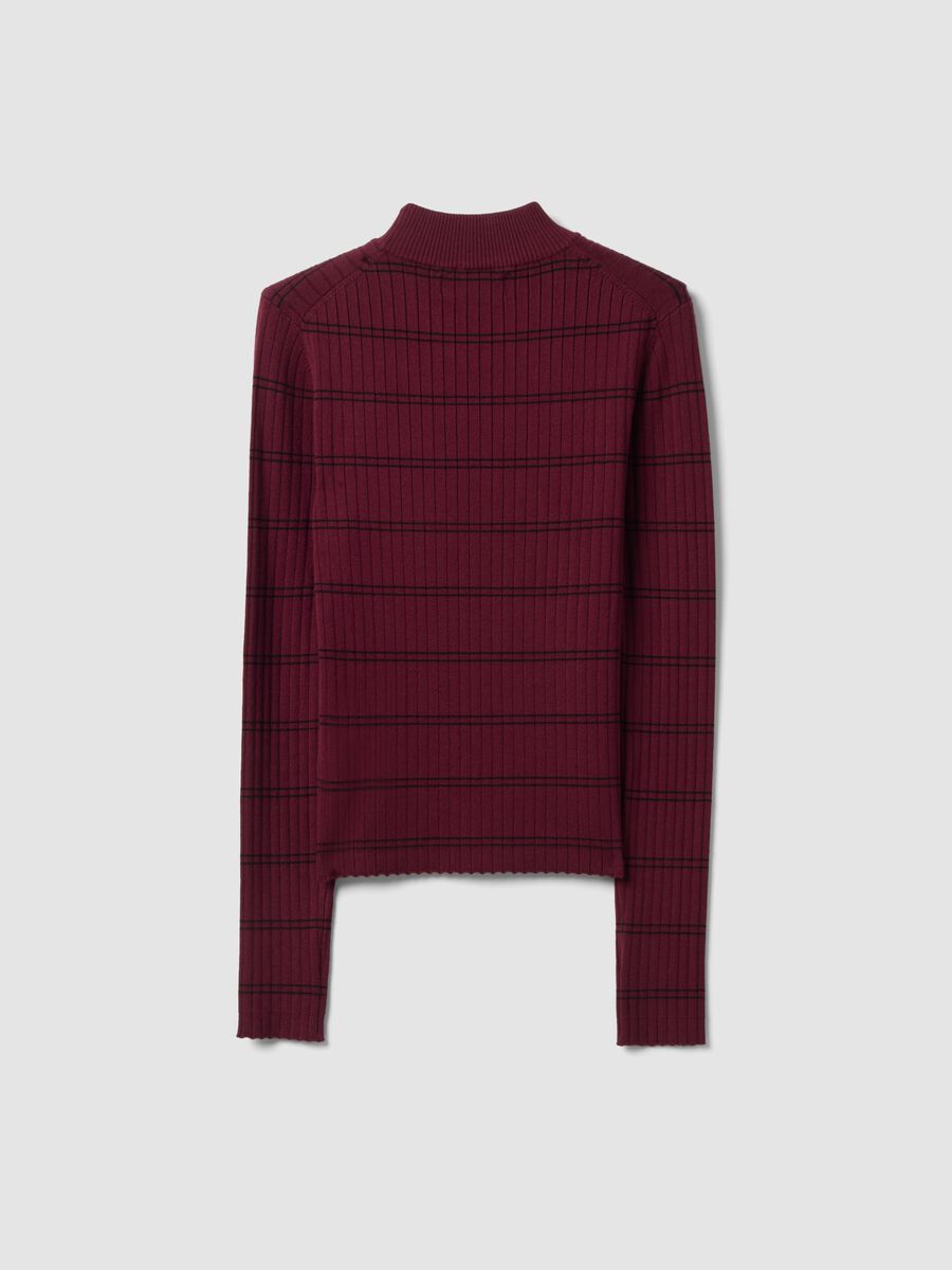 Dark red viscose-blend fitted jumper with funnel neck_6