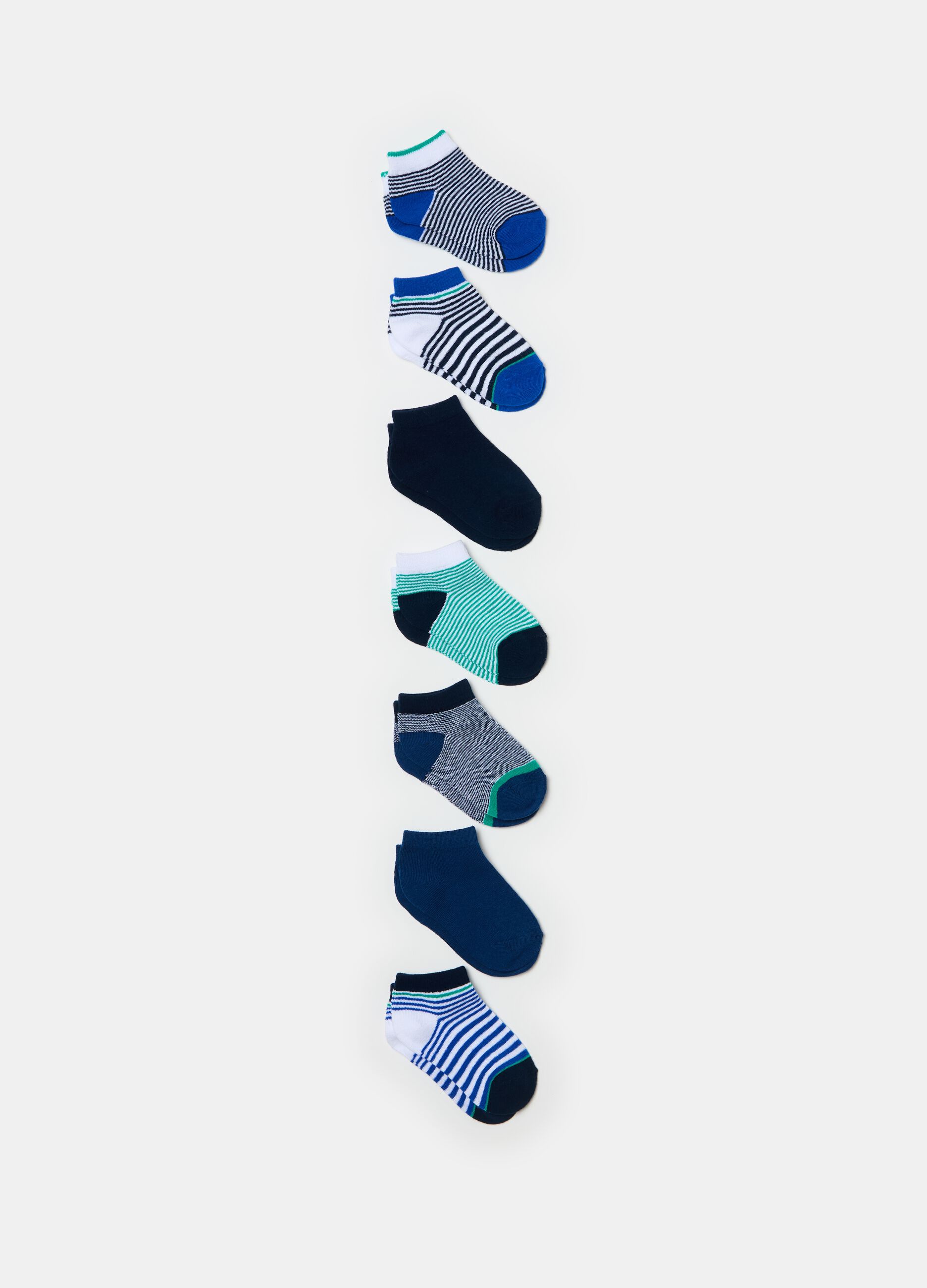 Seven-pair pack short socks with striped design