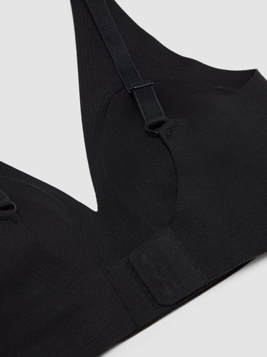 Black bra with removable padding_5