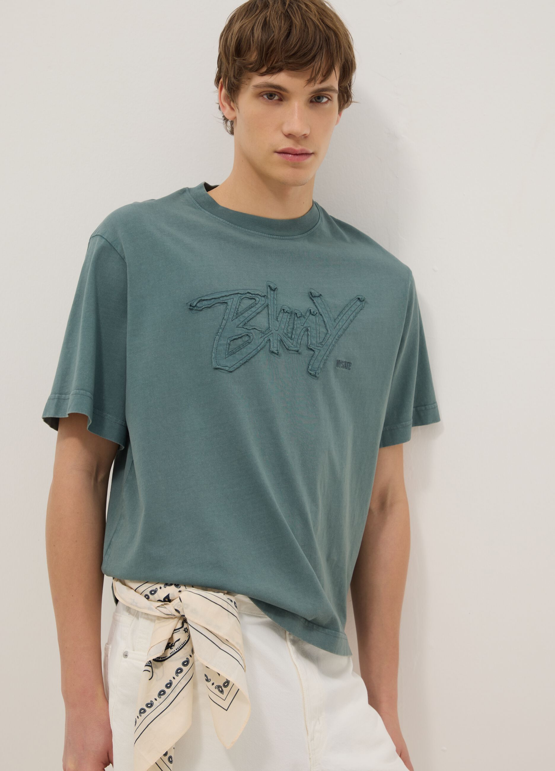 &Pi;&rho;ά&sigma;&iota;&nu;&eta; &mu;&pi;&lambda;&omicron;ύ&zeta;&alpha; &alpha;&pi;ό &kappa;&alpha;&theta;&alpha;&rho;ό &beta;&alpha;&mu;&beta;ά&kappa;&iota; &kappa;&alpha;&nu;&omicron;&nu;&iota;&kappa;ή &epsilon;&phi;&alpha;&rho;&mu;&omicron;&gamma;ή &mu;&epsilon; &kappa;&omicron;&upsilon;&mu;&pi;&iota;ά