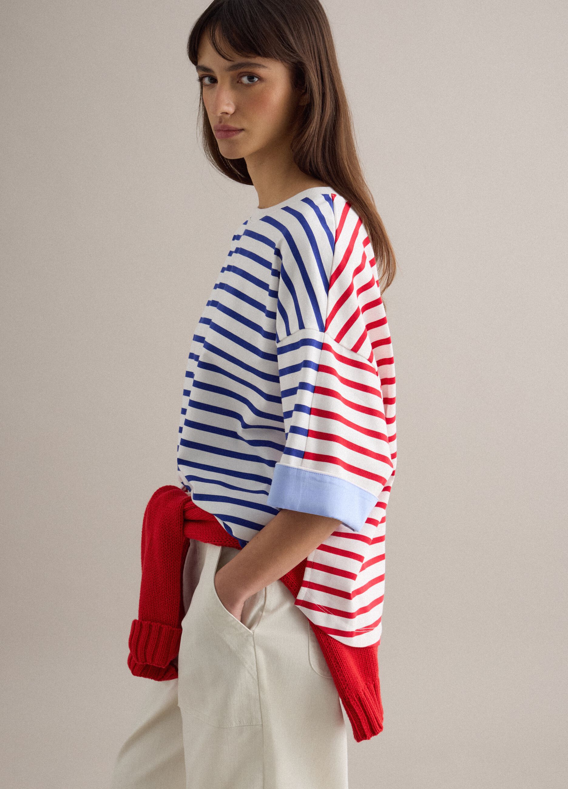 &Pi;&omicron;&lambda;ύ&chi;&rho;&omega;&mu;&eta; &rho;&iota;&gamma;έ &mu;&pi;&lambda;&omicron;ύ&zeta;&alpha; &alpha;&pi;ό &mu;ί&gamma;&mu;&alpha; &beta;&alpha;&mu;&beta;&alpha;&kappa;&iota;&omicron;ύ &mu;&epsilon; &chi;&alpha;&lambda;&alpha;&rho;ή &epsilon;&phi;&alpha;&rho;&mu;&omicron;&gamma;ή