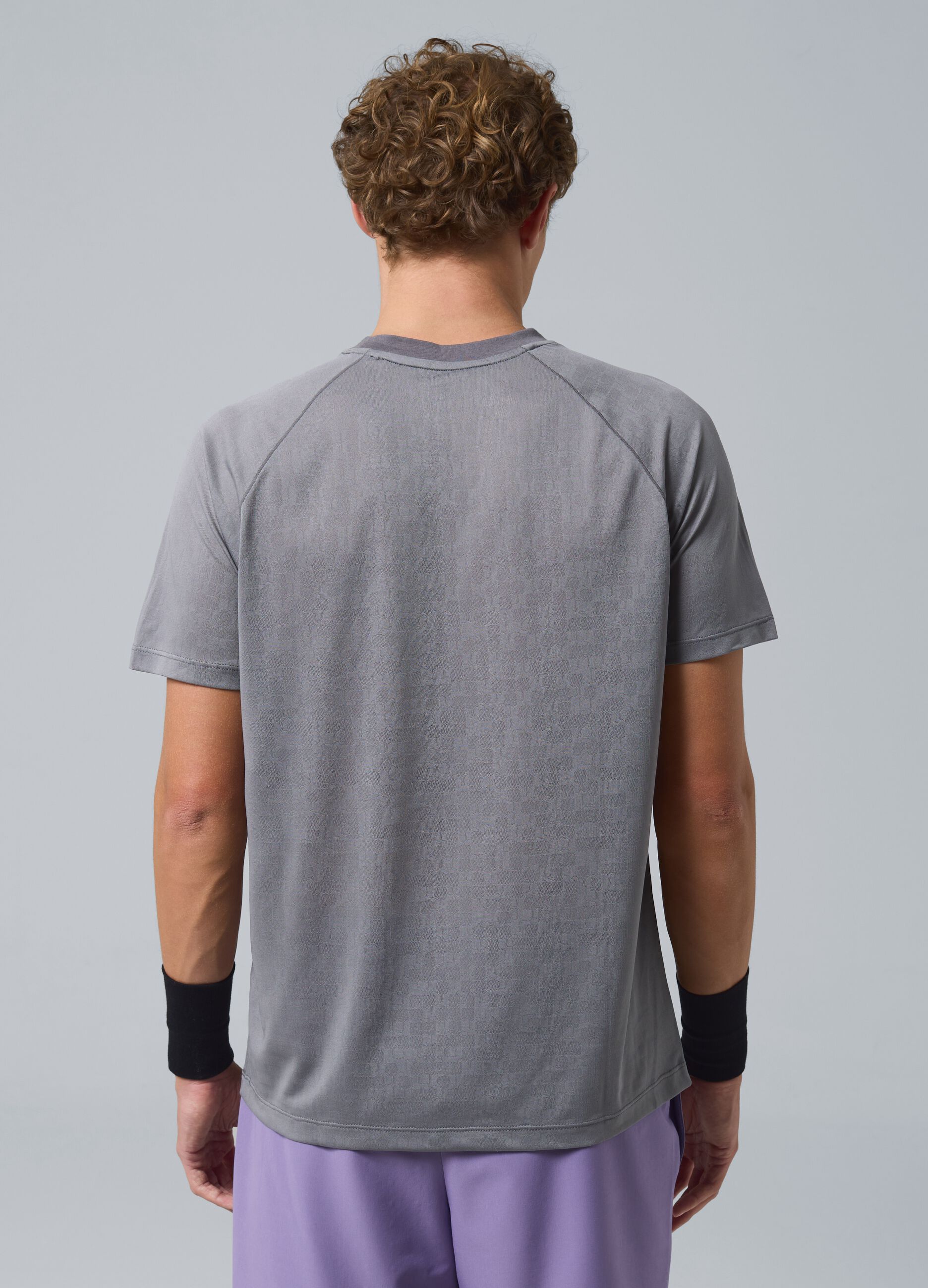 Graues Sport-T-Shirt ALTAVIA COURT aus technischem Material