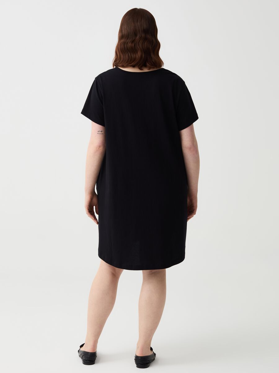 Essential Curvy short dress with V neck_2