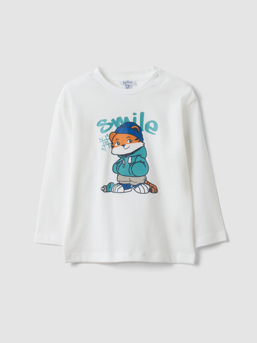 &Lambda;&epsilon;&upsilon;&kappa;ό oversized T-shirt &alpha;&pi;ό 100% &omicron;&rho;&gamma;&alpha;&nu;&iota;&kappa;ό &beta;&alpha;&mu;&beta;ά&kappa;&iota; &mu;&epsilon; &sigma;&tau;ά&mu;&pi;&alpha; &tau;ί&gamma;&rho;&eta; &gamma;&iota;&alpha; &alpha;&gamma;ό&rho;&iota;_0