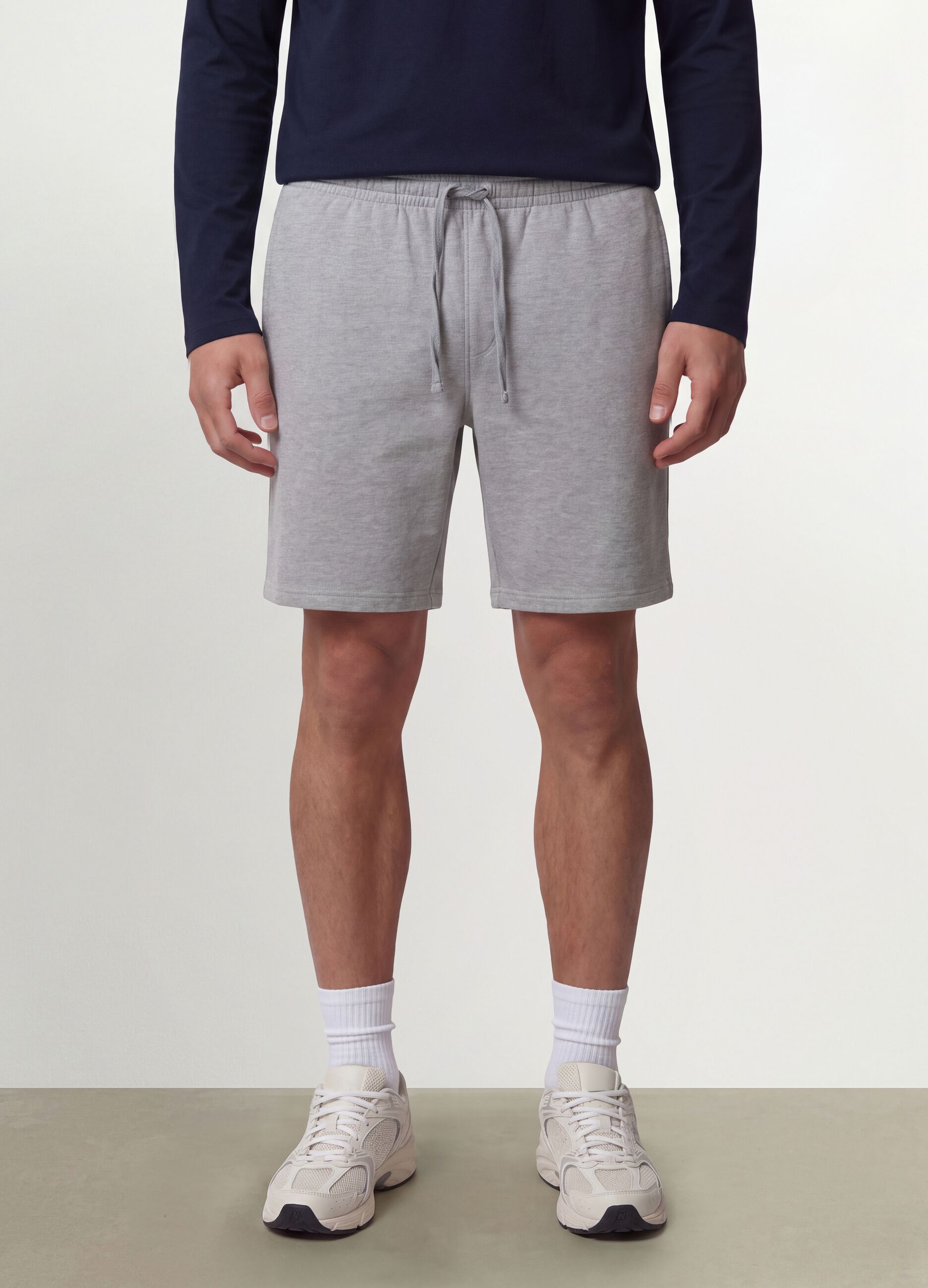 Graue Shorts aus Baumwollmix mit elastischem Bund, Regular Fit