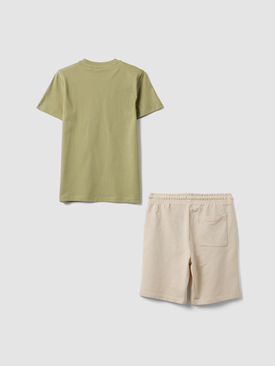 Green pure cotton set with T-shirt and shorts_4