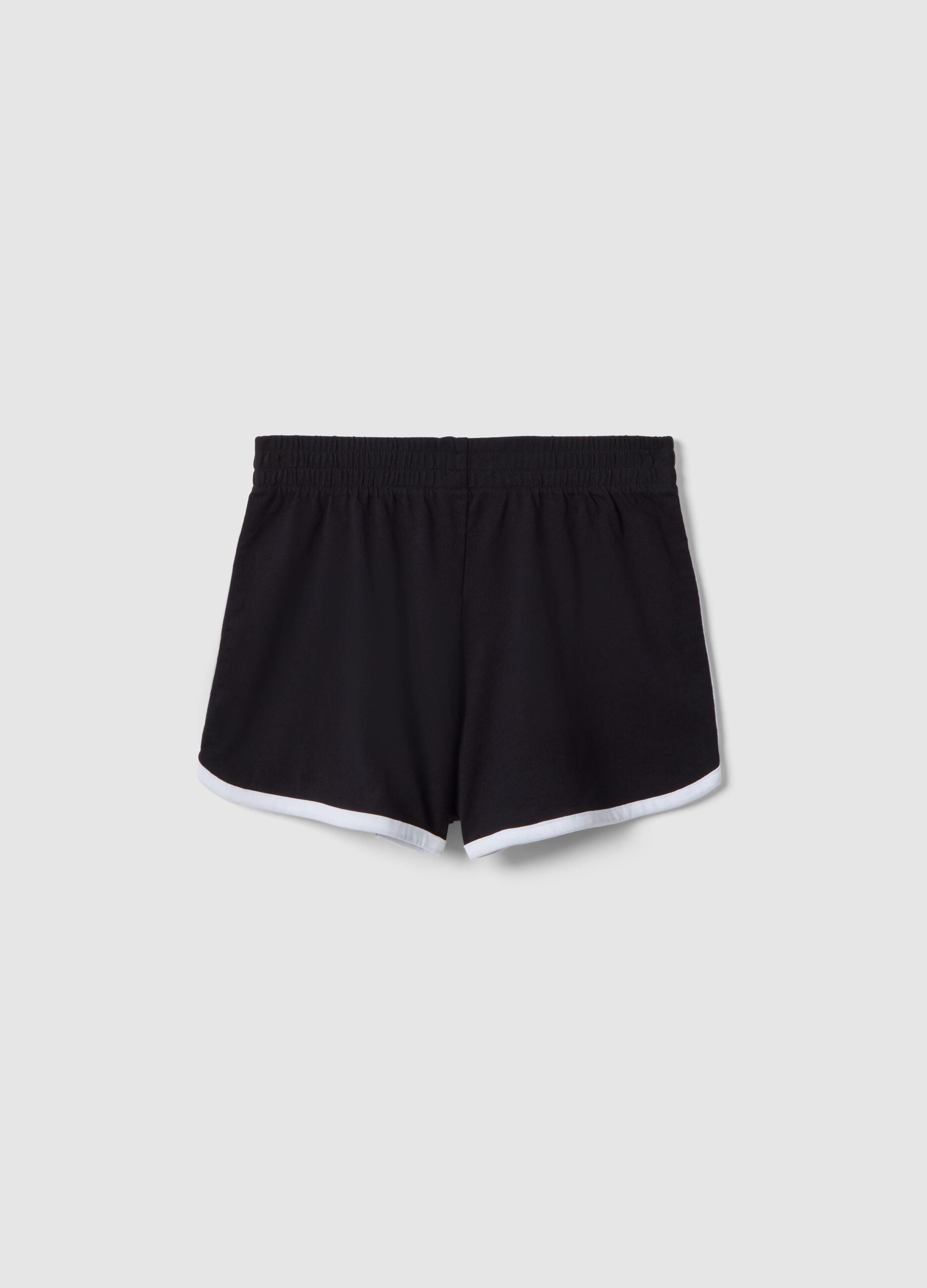 Cal&ccedil;&otilde;es pretos de algod&atilde;o puro para menina, corte slim