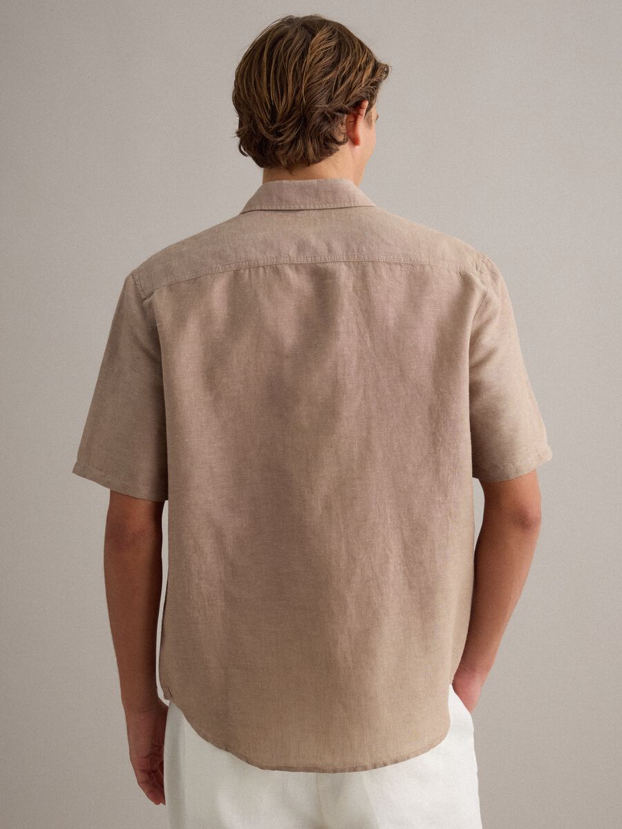 Beiges regul&auml;res Hemd aus Leinen-Baumwoll-Mischung_3