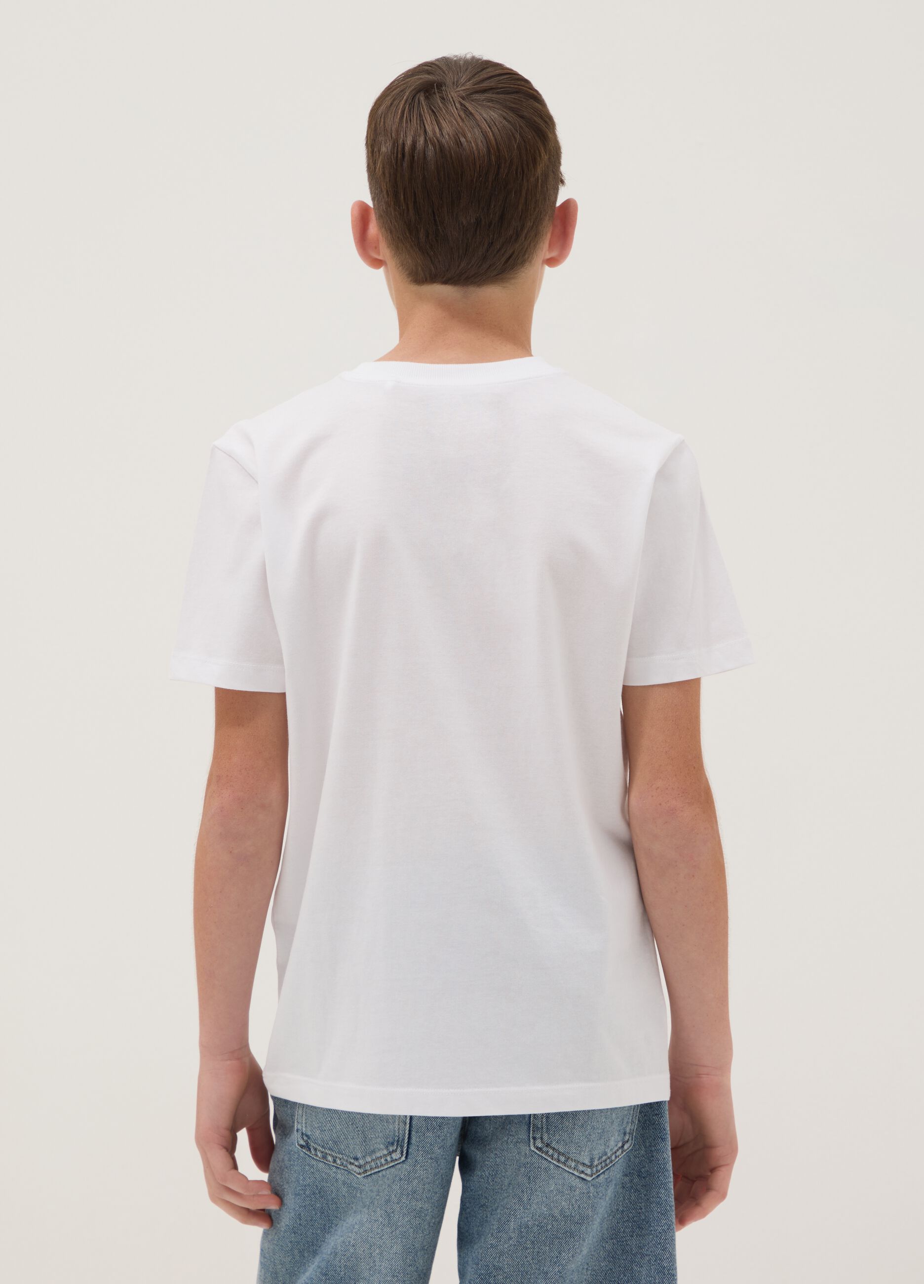 White short-sleeved organic cotton T-shirt