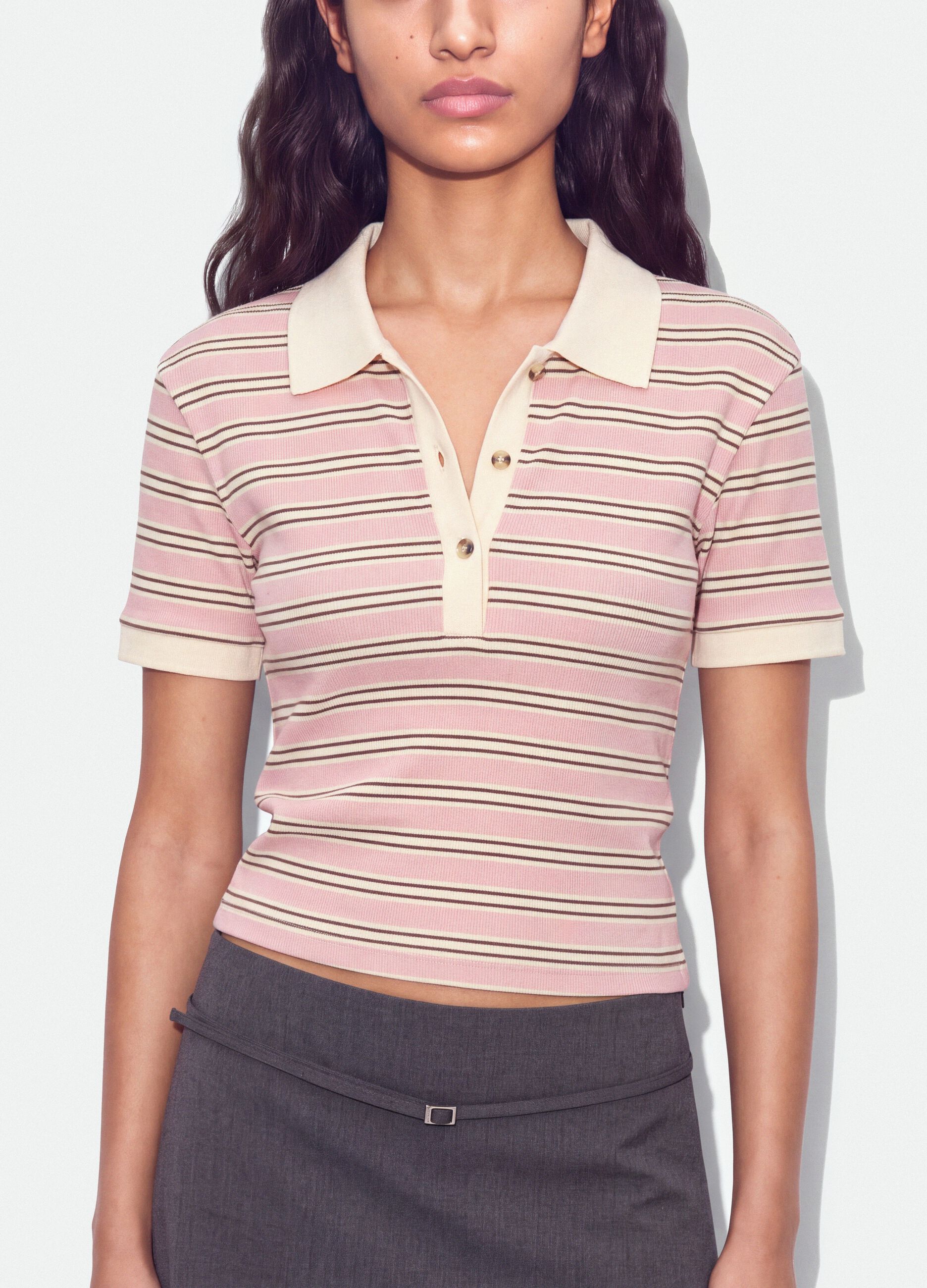 Polo crop rosa in cotone elasticizzato a righe regular fit