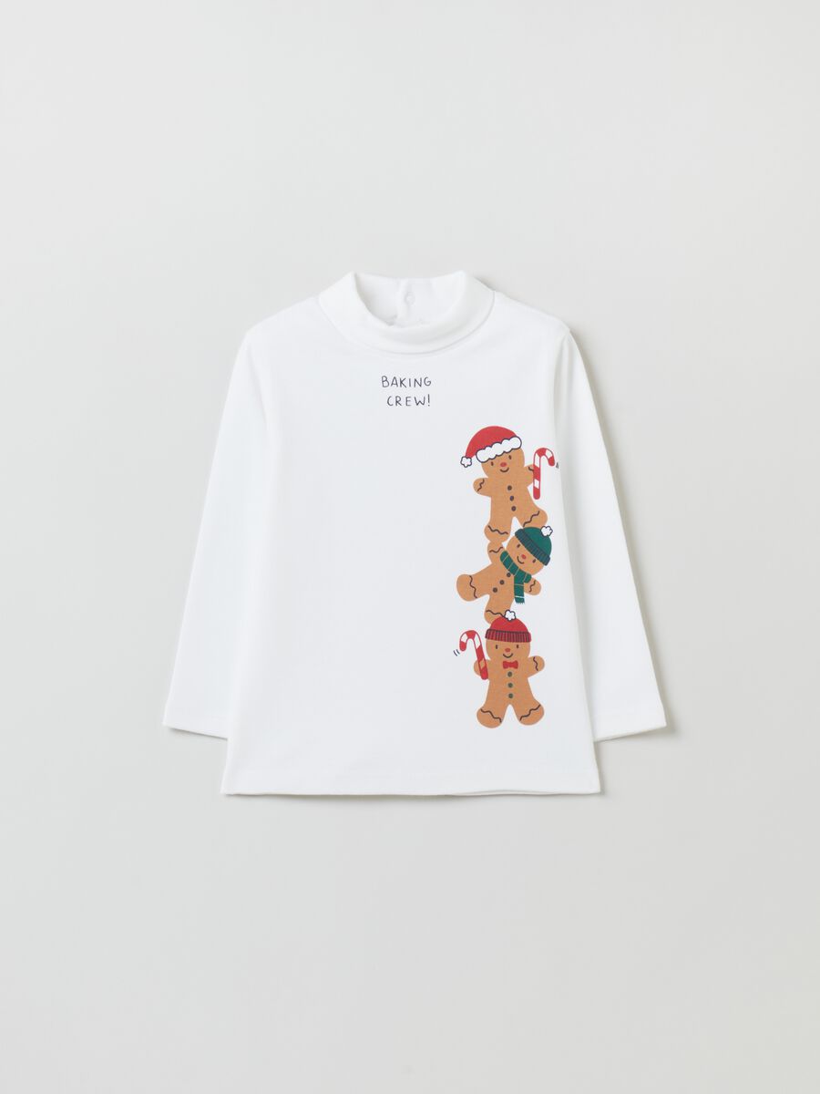 T-shirt with high neck and Christmas print_0