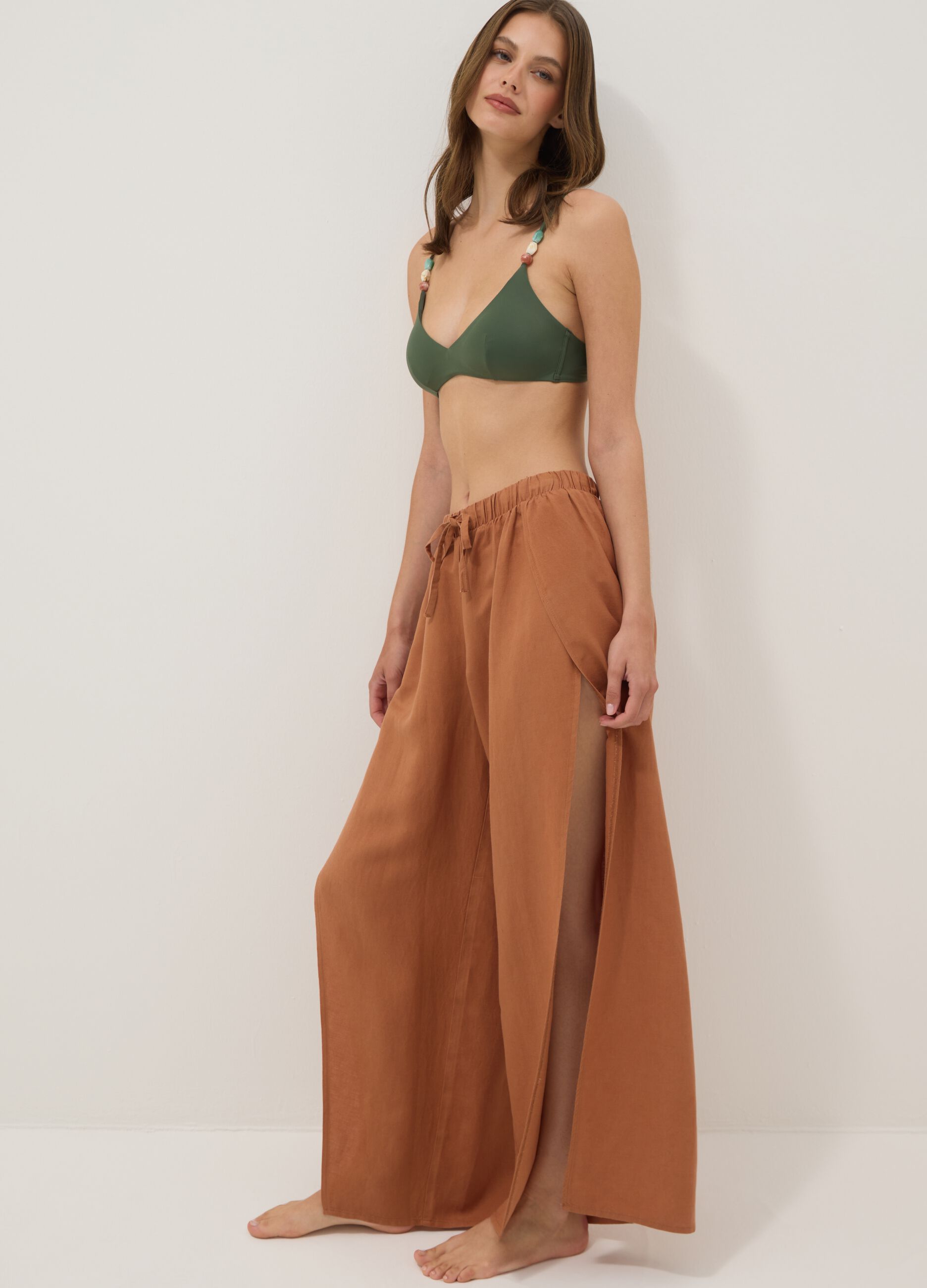 Brown wide-leg linen and viscose-blend trousers
