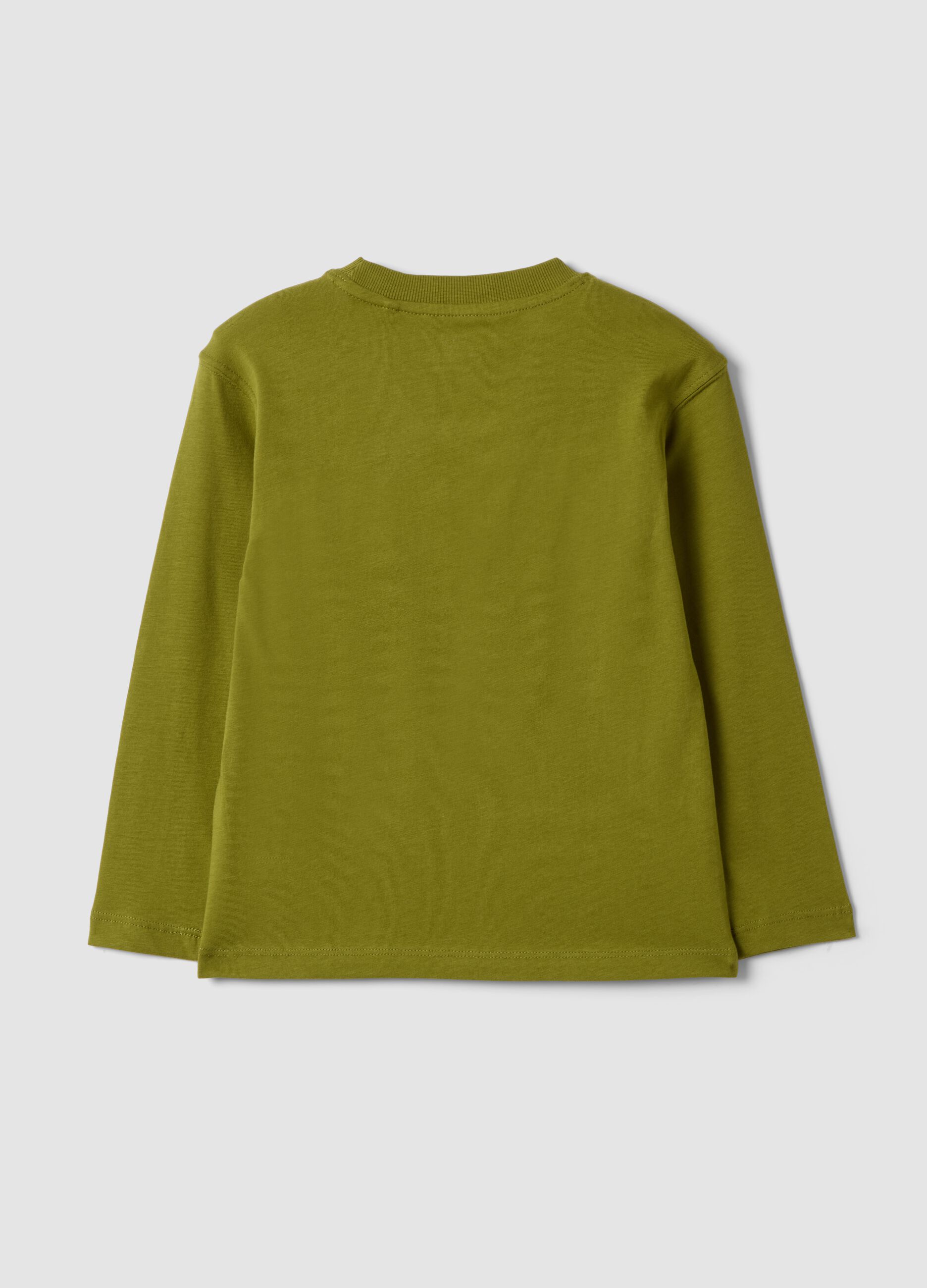 T-shirt verde oversize em puro algod&atilde;o org&acirc;nico com estampado racing para menino