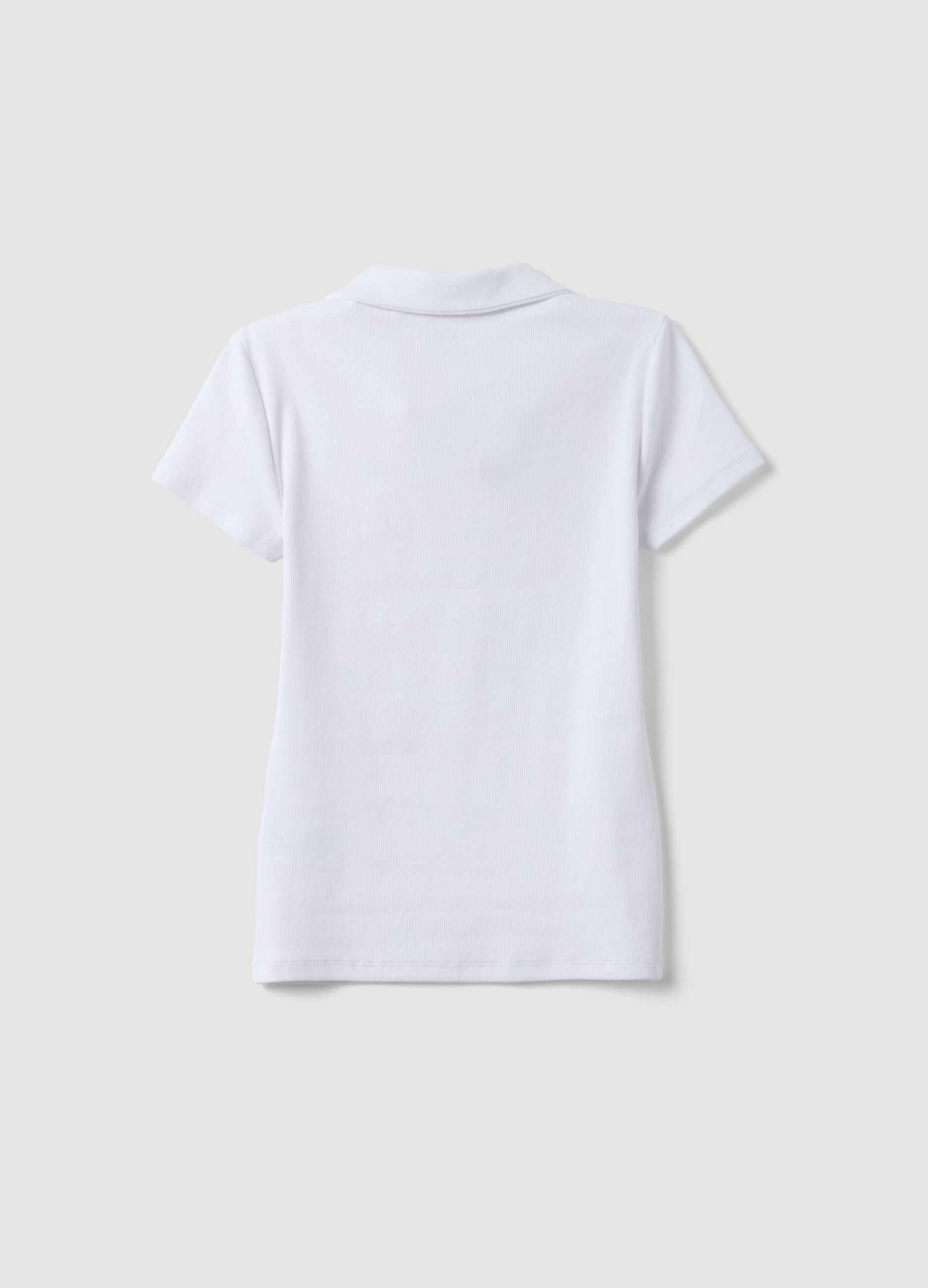 White stretch cotton polo shirt with open V-neck, regular fit