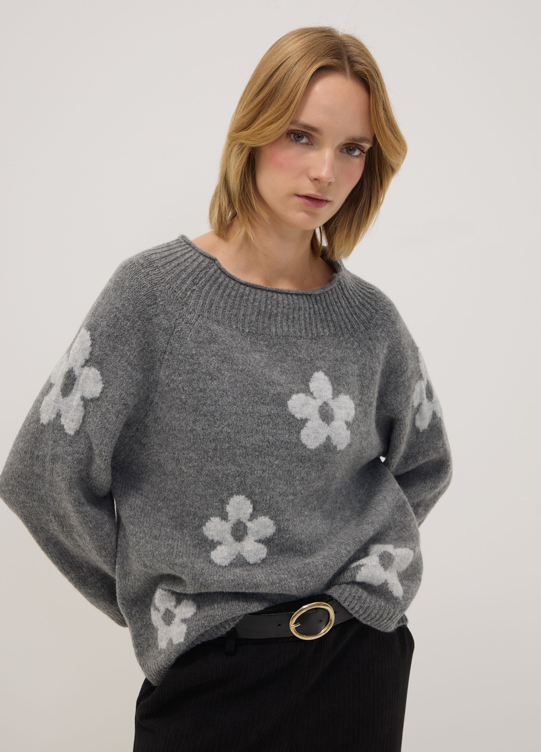 Grey wool-blend jumper with floral pattern, regular fit