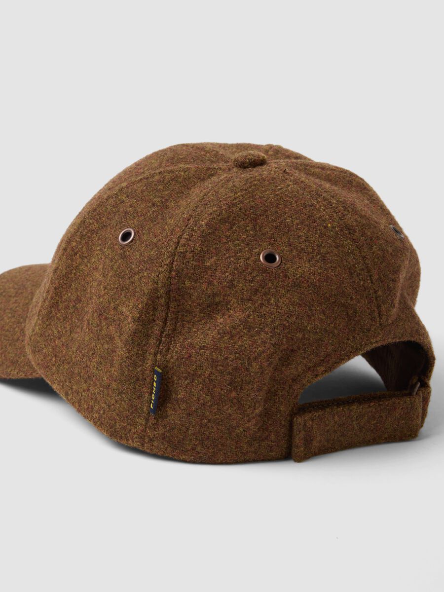 Brown wool and viscose blend cap_1