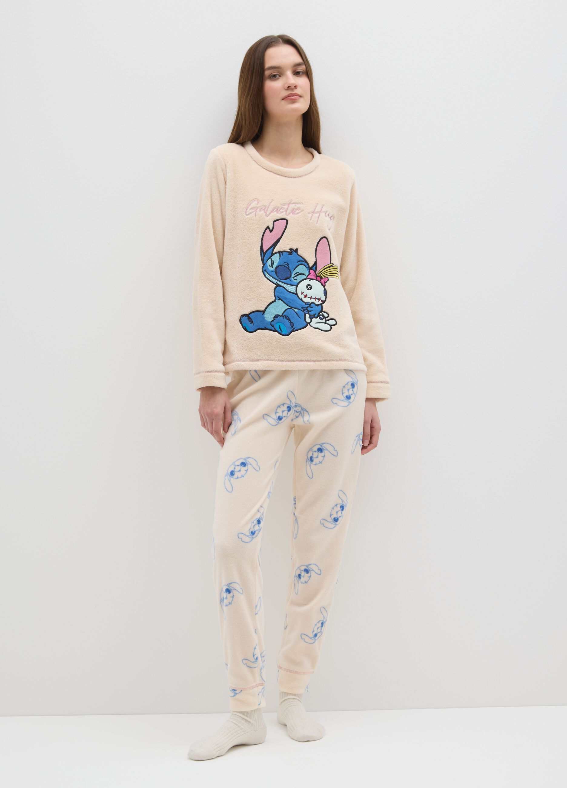 Beige coral fleece pyjamas regular fit with Disney decoration