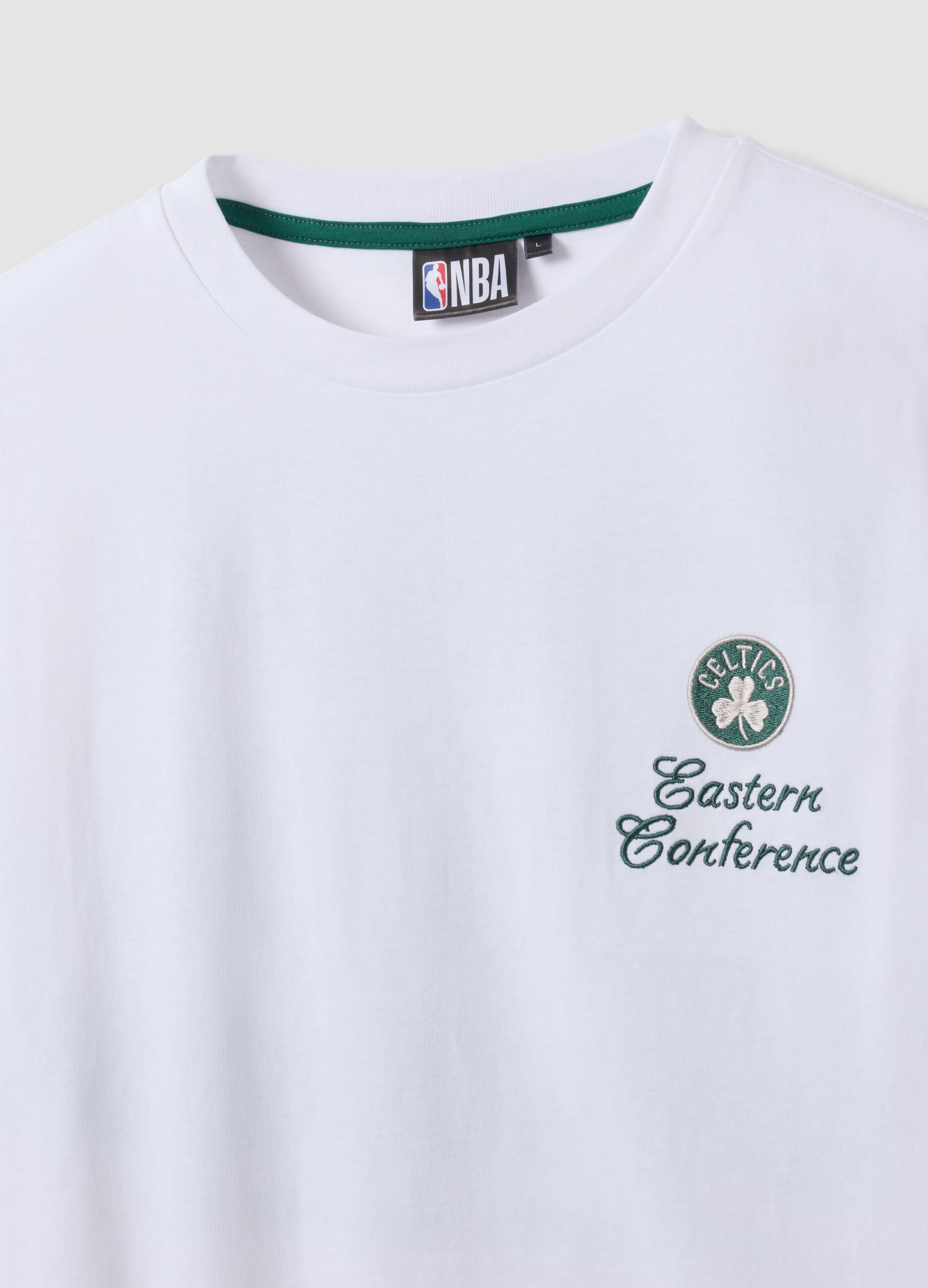 Wei&szlig;es T-Shirt aus reiner Baumwolle mit Celtics-Print