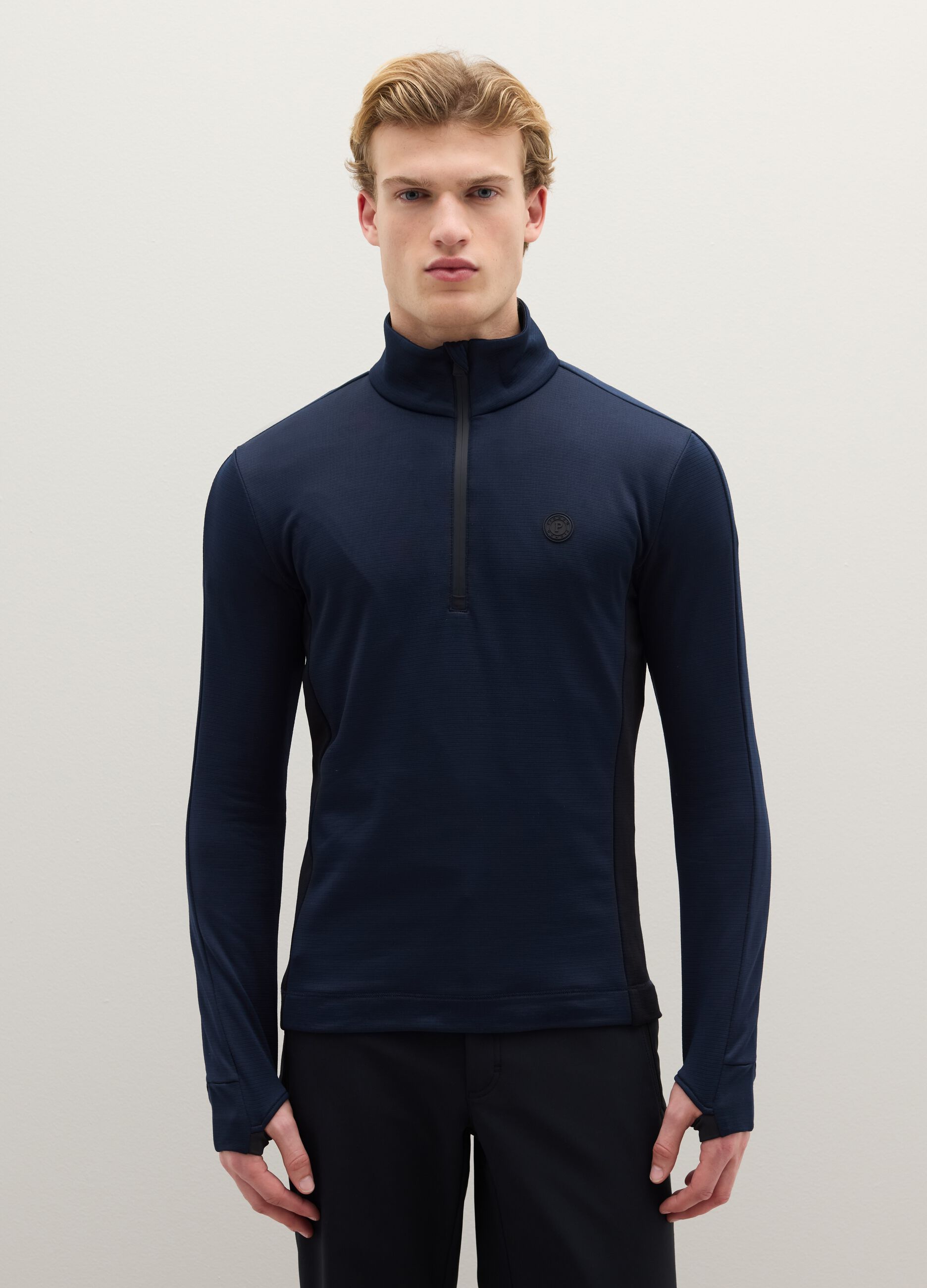 Blue and black high-collar sweatshirt, regular fit with half zip