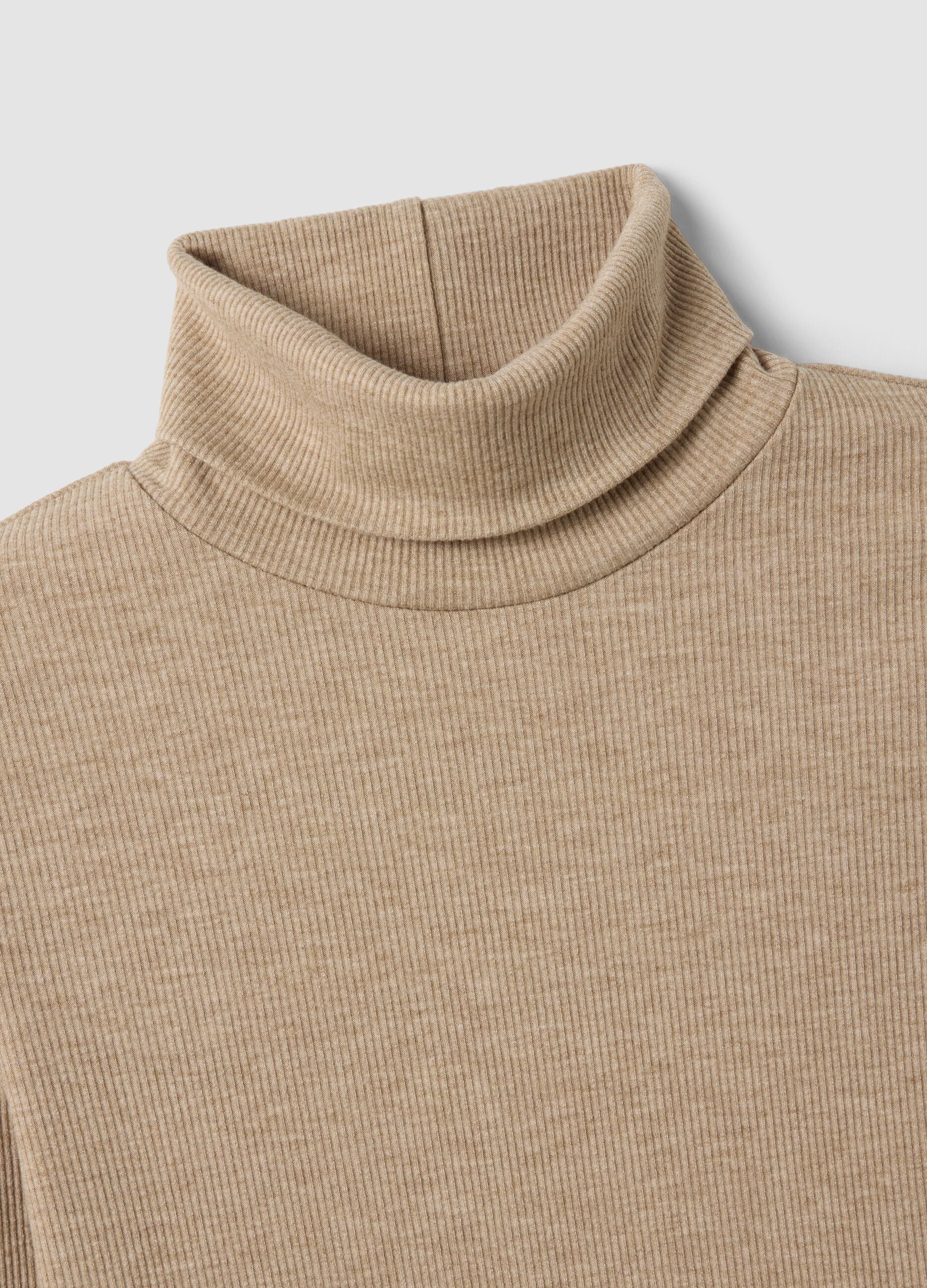 Beiger Pullover aus elastischer Viskose mit Rundhalsausschnitt, Regular Fit