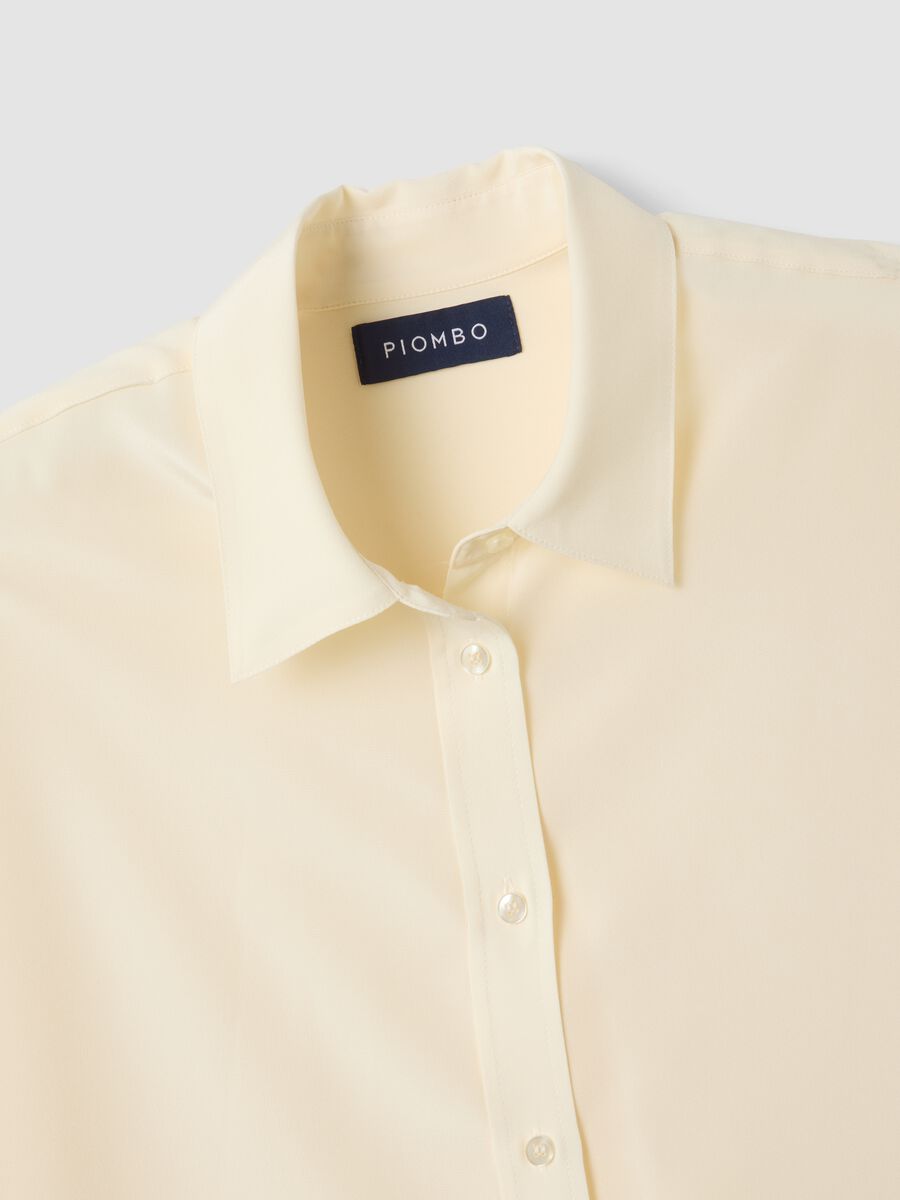 Camicia beige in pura seta con colletto classico regular fit_1