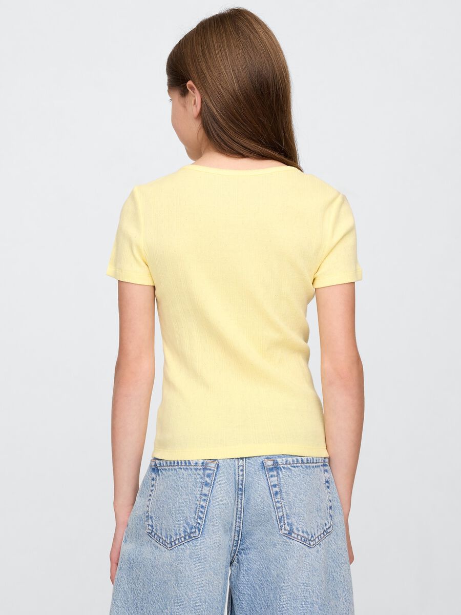 Gelbes geripptes enges T-Shirt_1