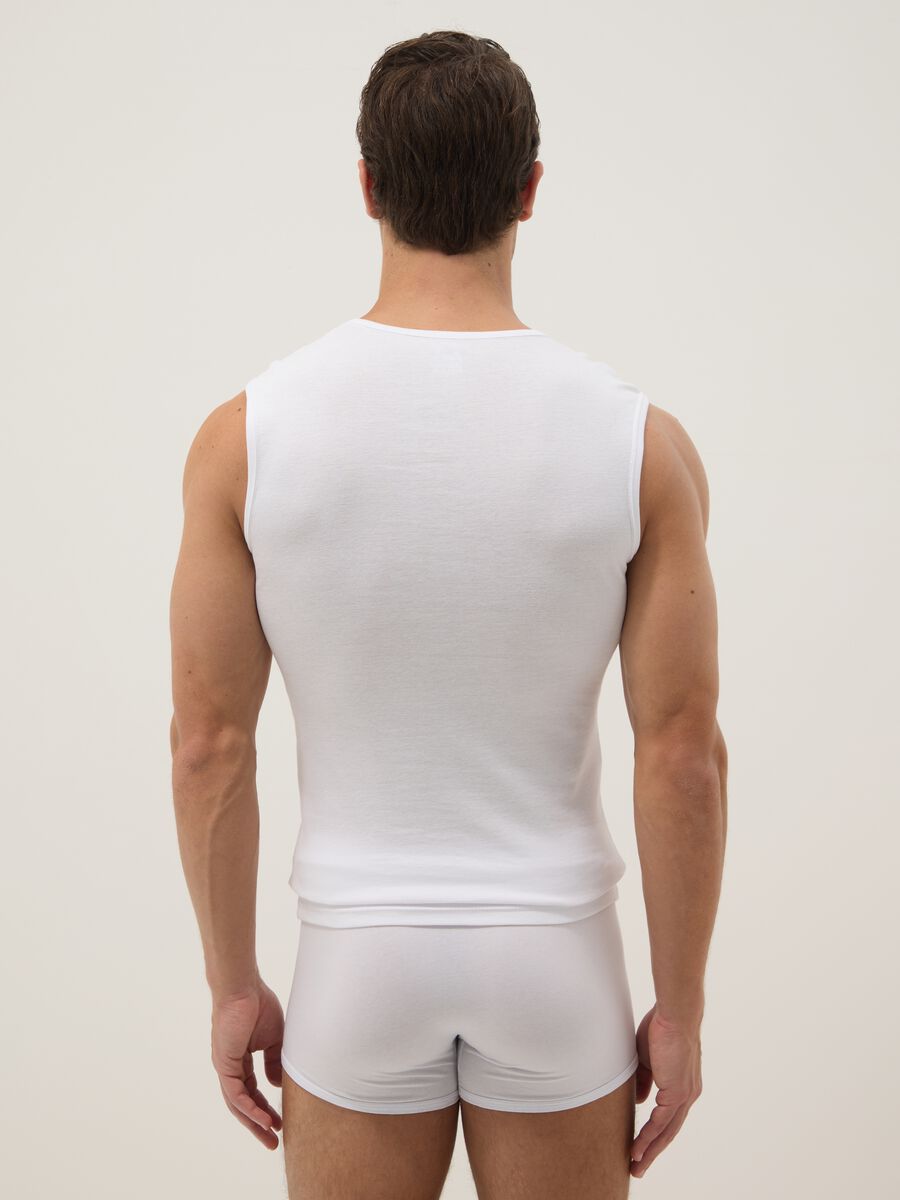White pure cotton regular fit vest with wide straps_2