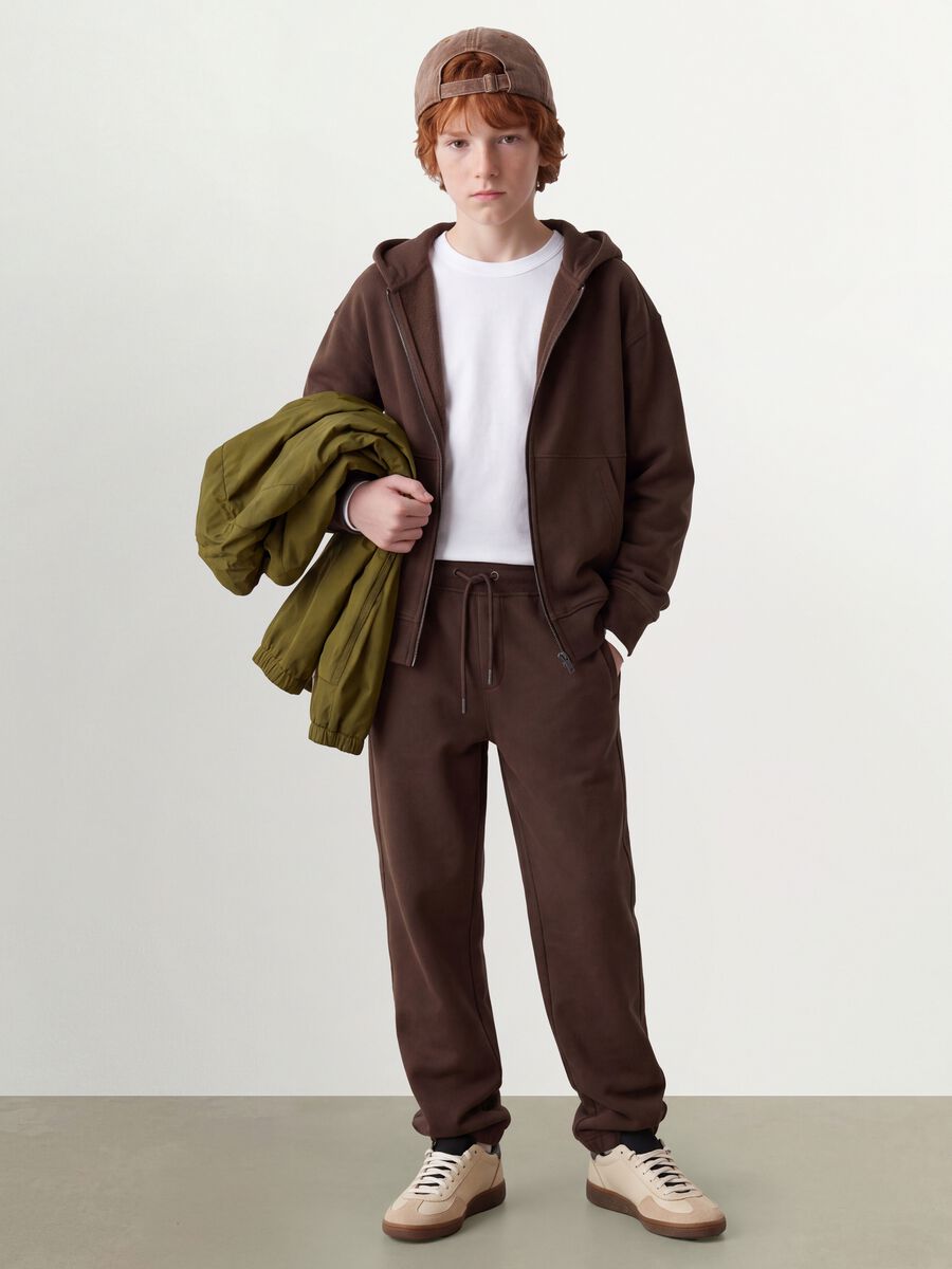 Brown organic cotton hoodie in relaxed fit_1