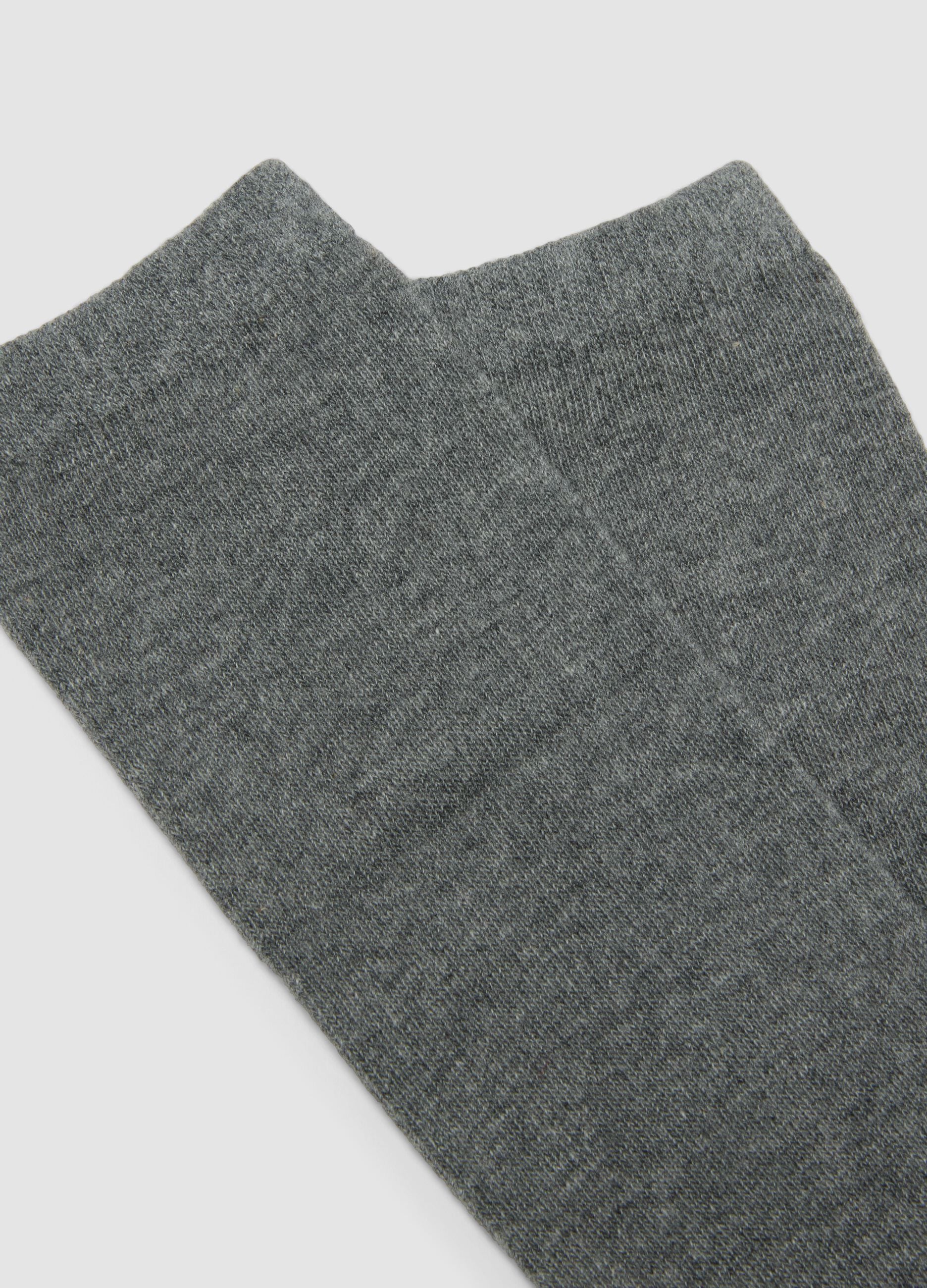 Grey socks in stretch organic cotton