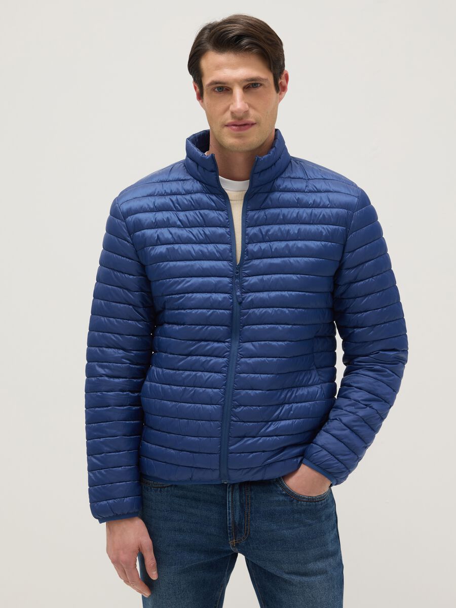 Blaue Steppjacke im Regular-Fit mit Rei&szlig;verschluss_0