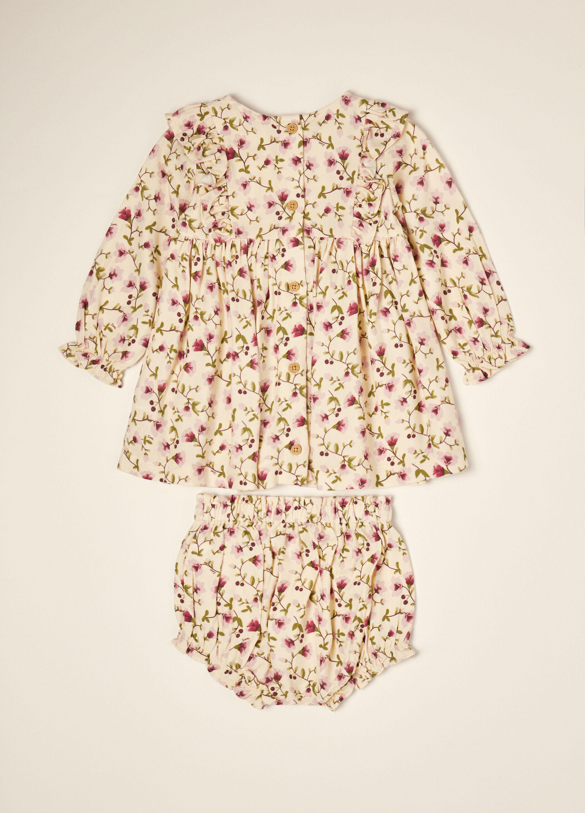 Beige pure viscose floral set with crew neck