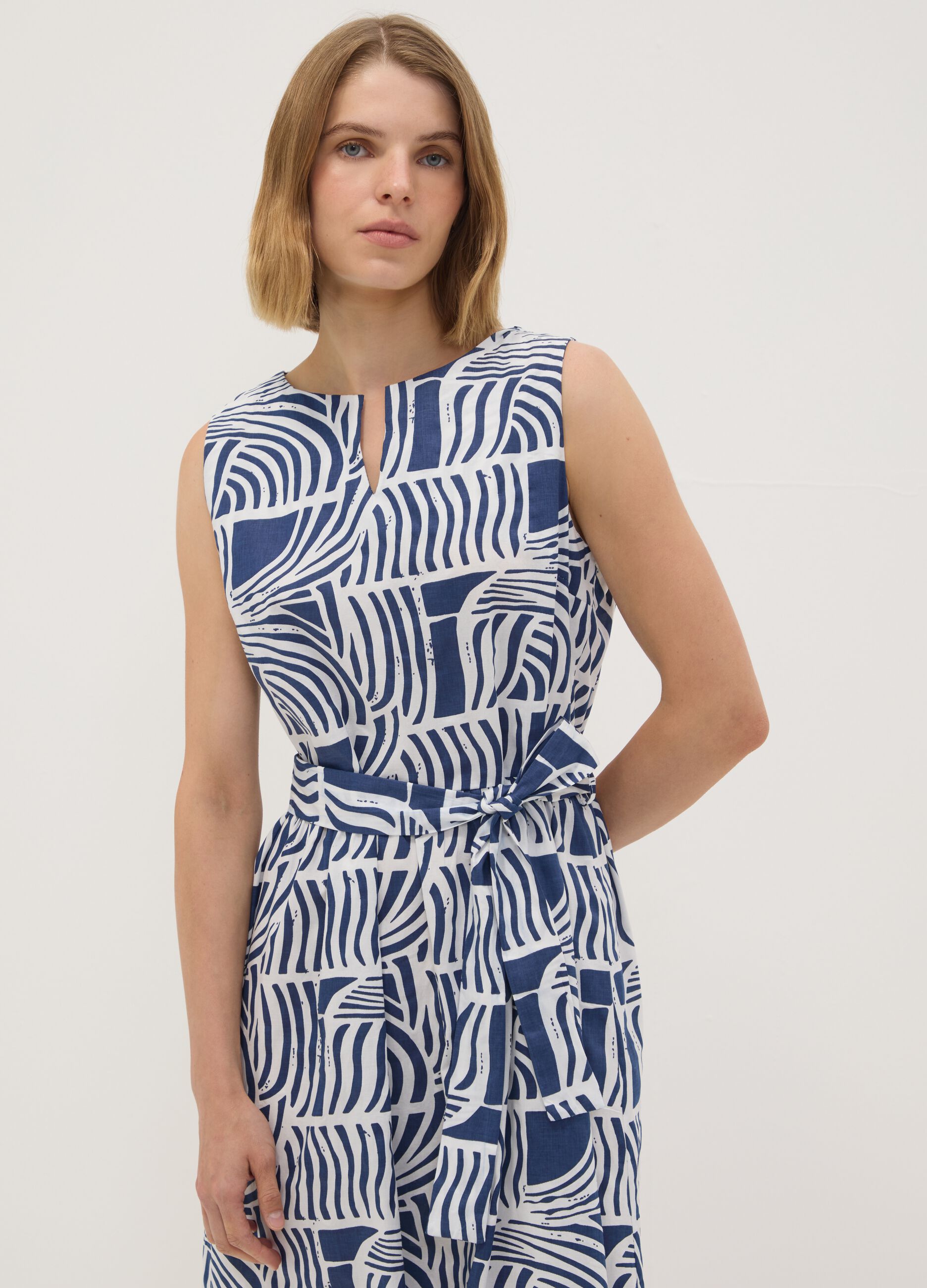 Blue pure cotton dress with print and matching belt, regular fit