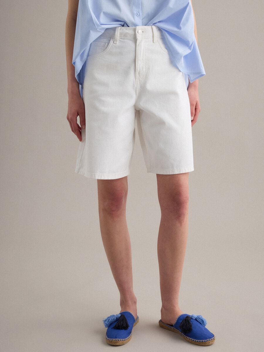 White pure cotton denim shorts_1