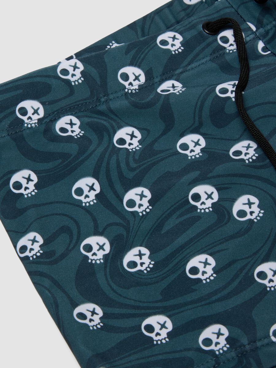 &Mu;&pi;&lambda;&epsilon; &mu;&pi;&omicron;&xi;&epsilon;&rho;ά&kappa;&iota; &mu;&alpha;&gamma;&iota;ό &alpha;&pi;ό &epsilon;&lambda;&alpha;&sigma;&tau;&iota;&kappa;ό ύ&phi;&alpha;&sigma;&mu;&alpha;_3