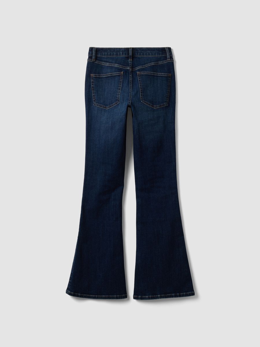 Blaue Flare-Jeans aus Stretch-Baumwolle_6