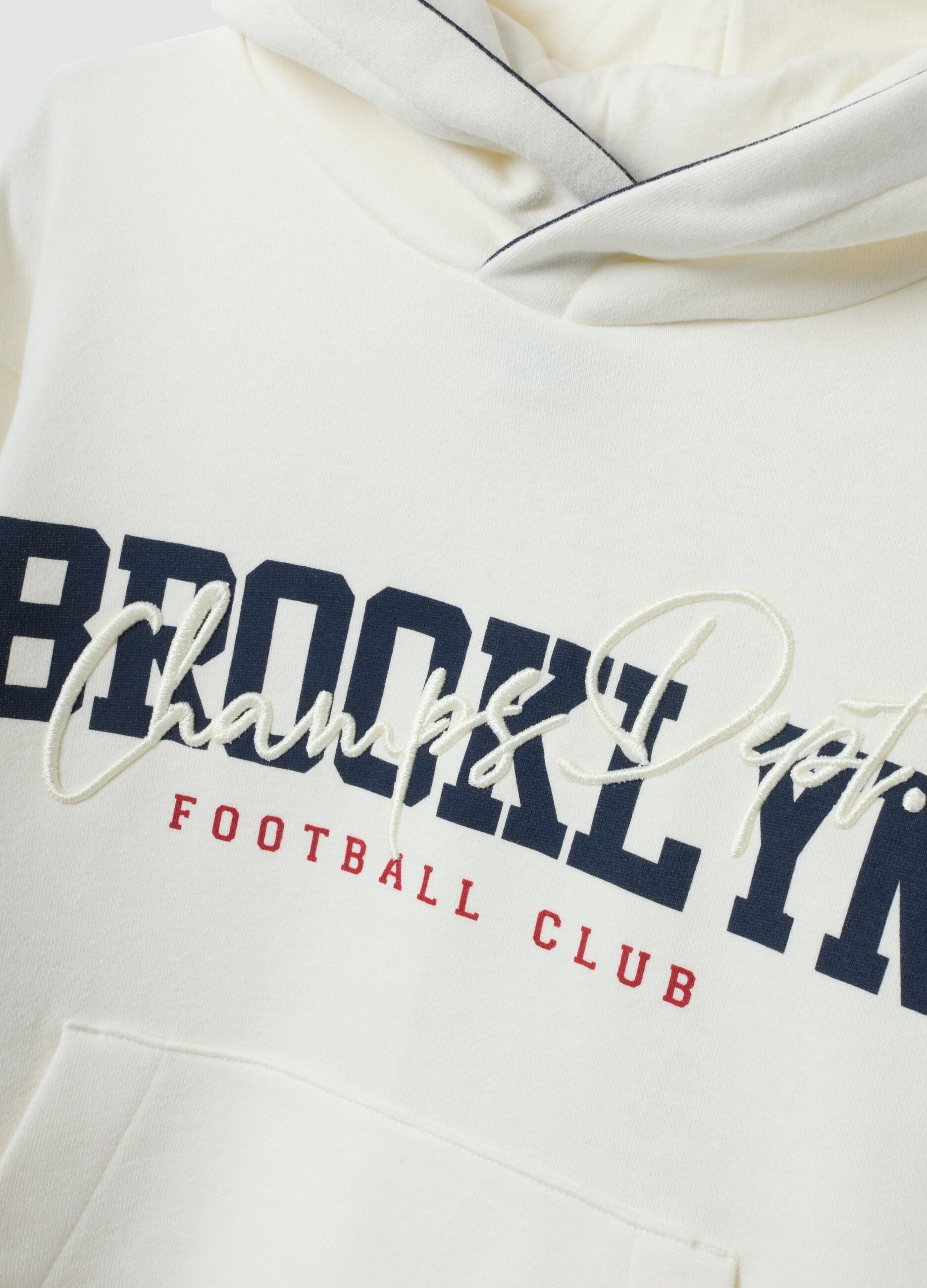 White cotton-blend hooded sweatshirt with Brooklyn print for boys