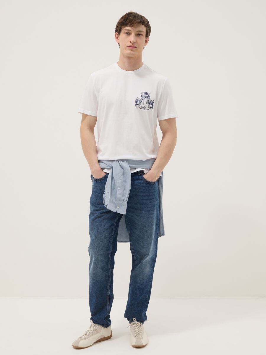 Weisses T-Shirt aus reiner Baumwolle mit Print, Regular Fit_1