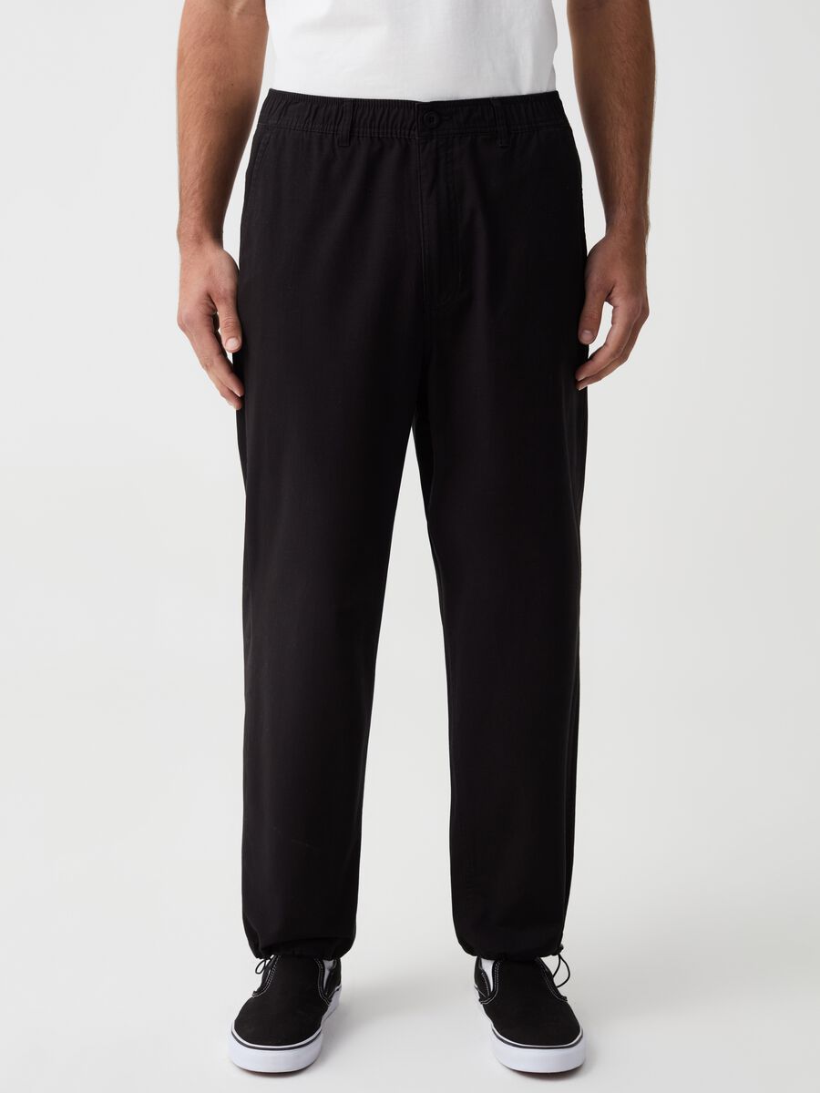 Jogger chino trousers in cotton_1