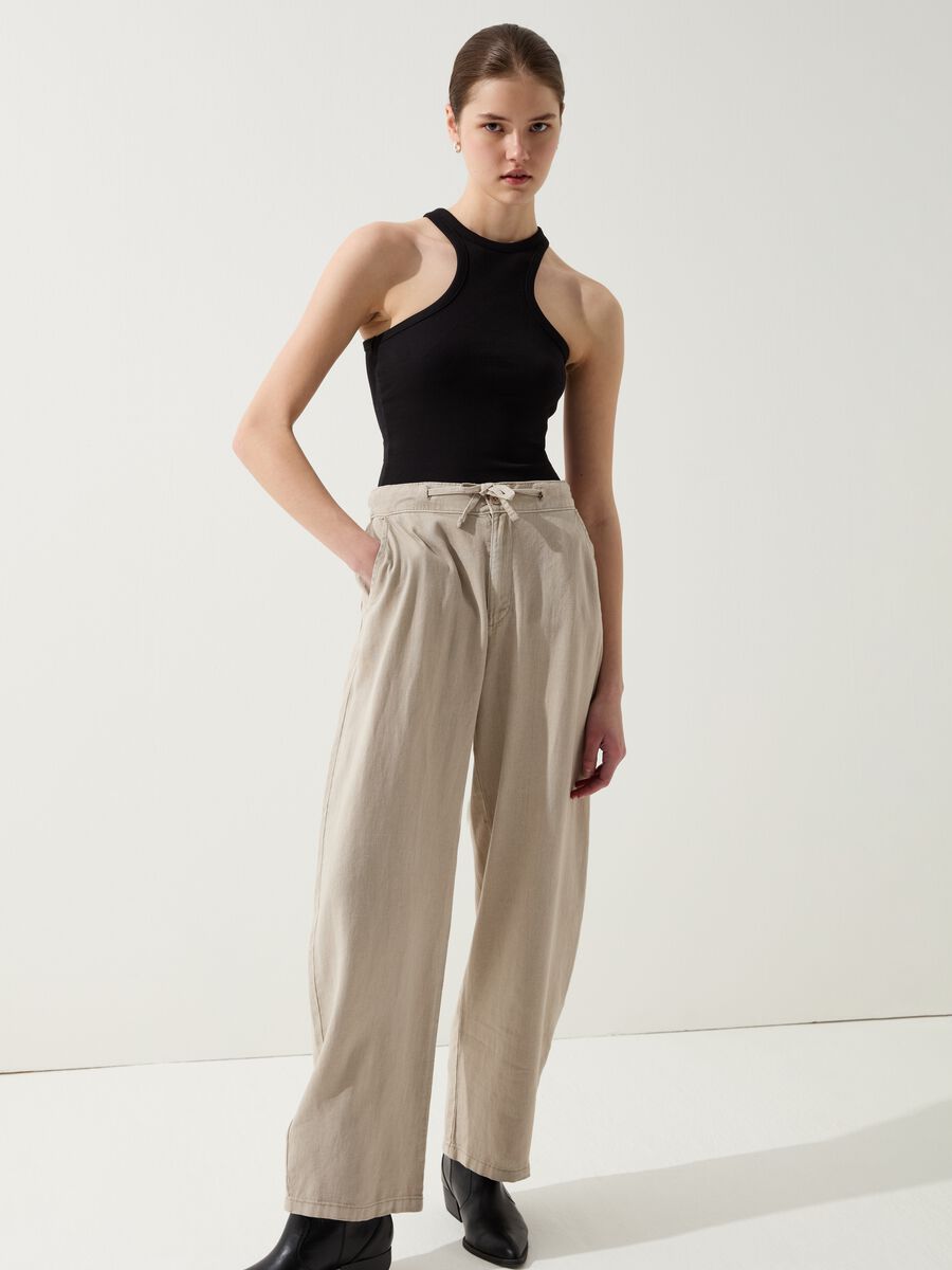 Balloon-fit trousers with drawstring_0