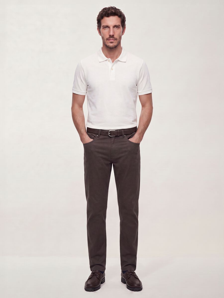 Brown regular-fit stretch cotton twill trousers_0